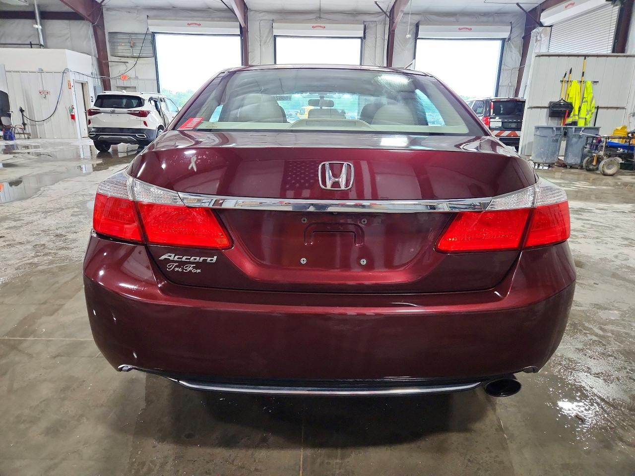 2015 Honda Accord Lx Burgundy vin: 1HGCR2F30FA064804