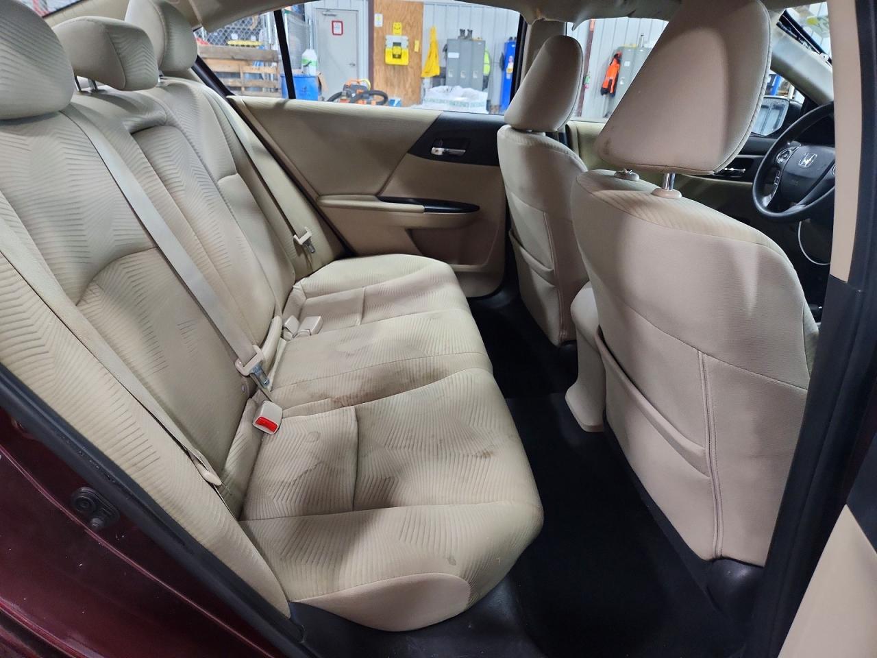 2015 Honda Accord Lx Burgundy vin: 1HGCR2F30FA064804