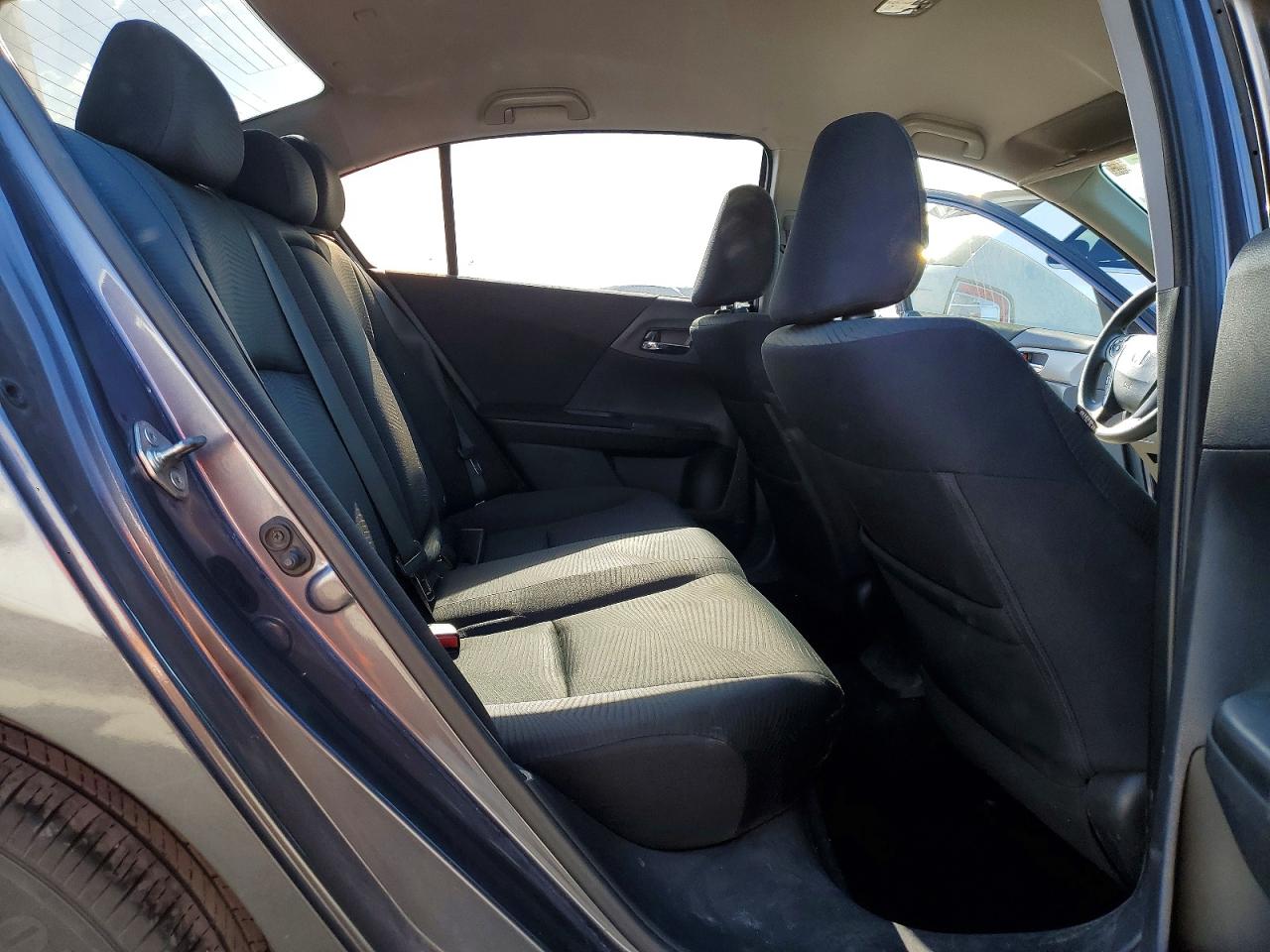 2015 Honda Accord Lx Gray vin: 1HGCR2F30FA080257