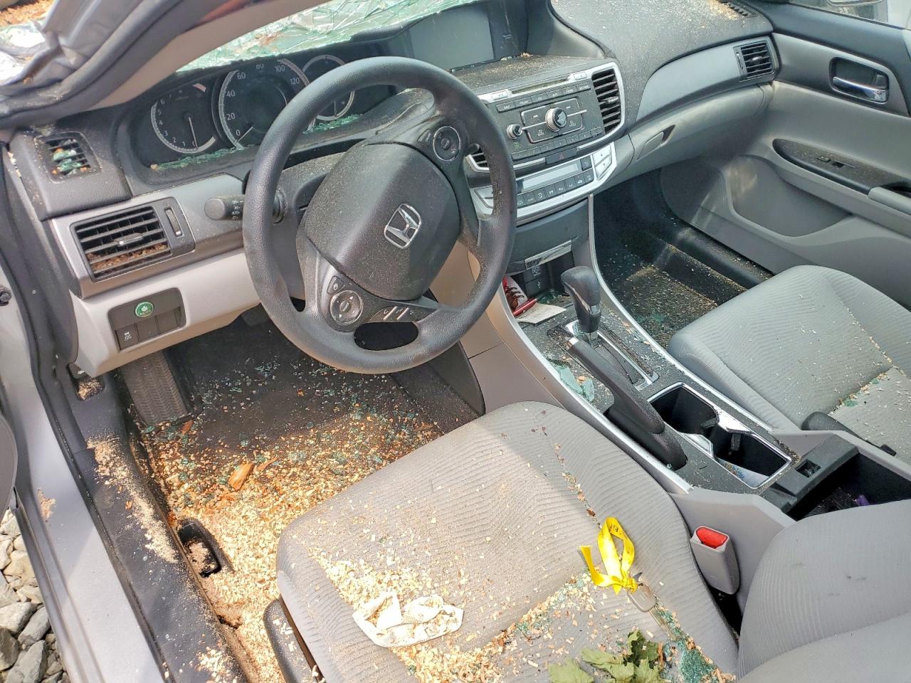 2015 Honda Accord Lx Серый vin: 1HGCR2F30FA086835
