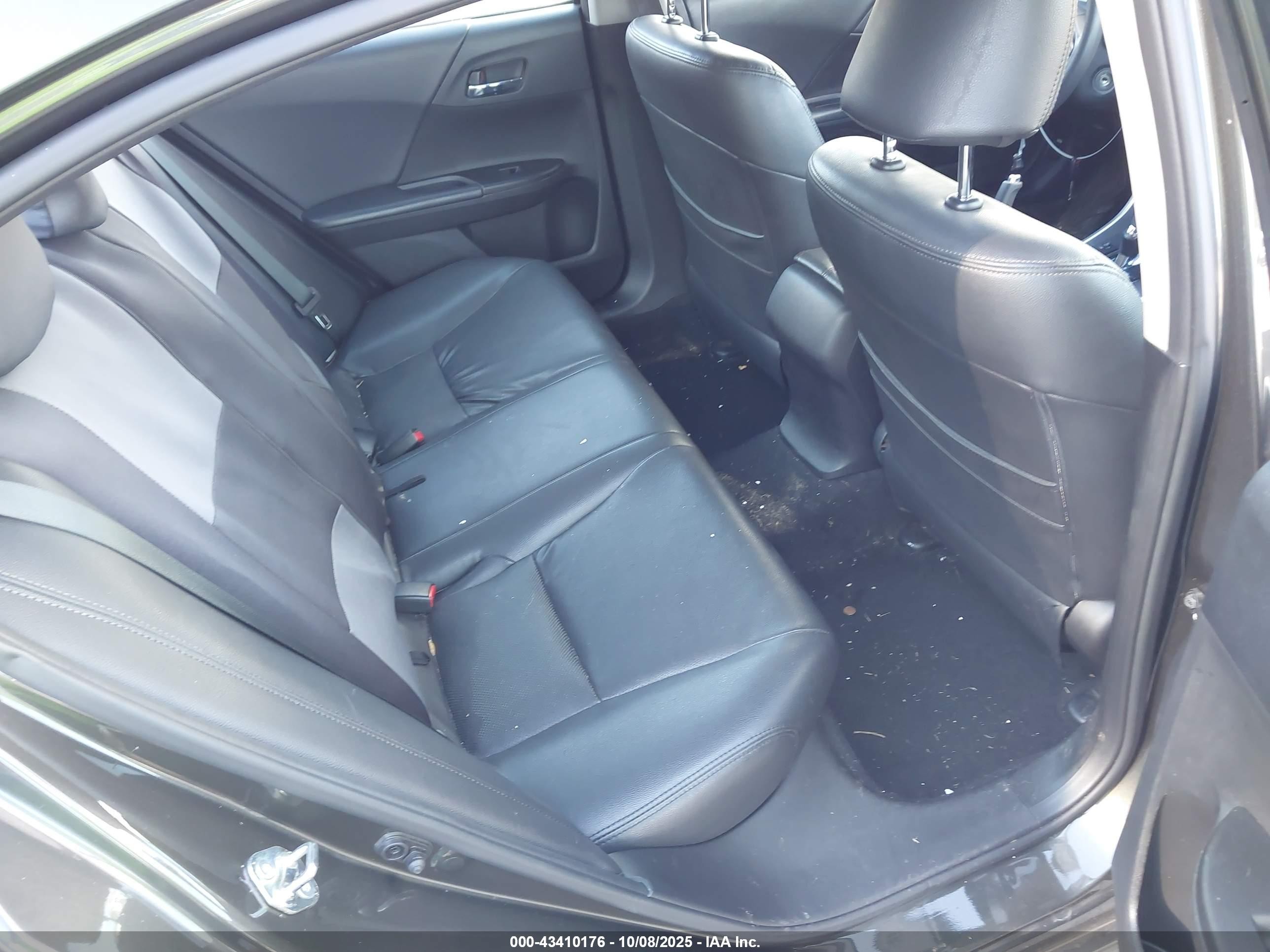 2015 Honda Accord Lx Серый vin: 1HGCR2F30FA095826