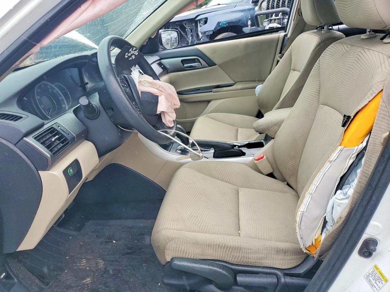 2015 Honda Accord Lx White vin: 1HGCR2F30FA166703