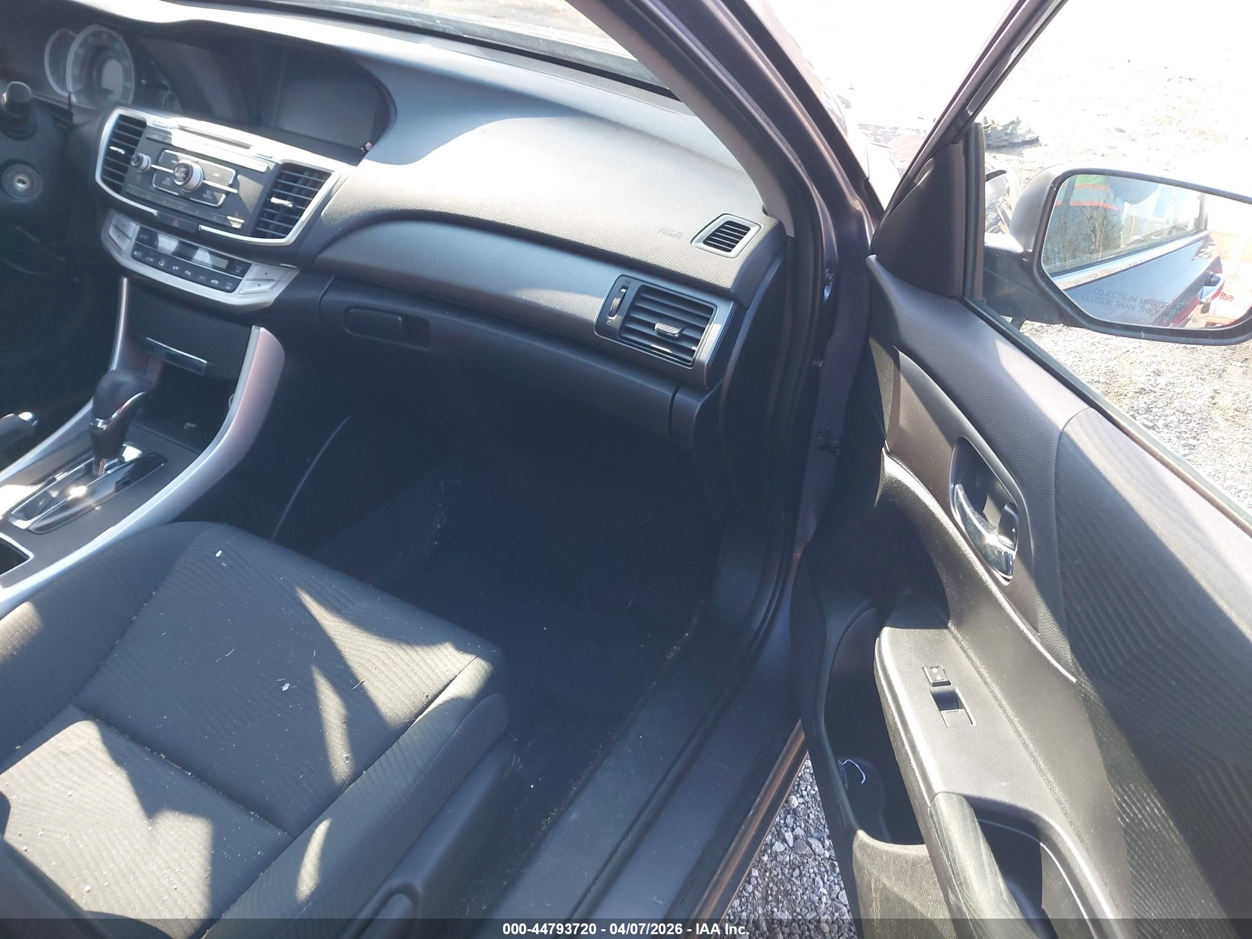 2015 Honda Accord Lx Gray vin: 1HGCR2F30FA197319