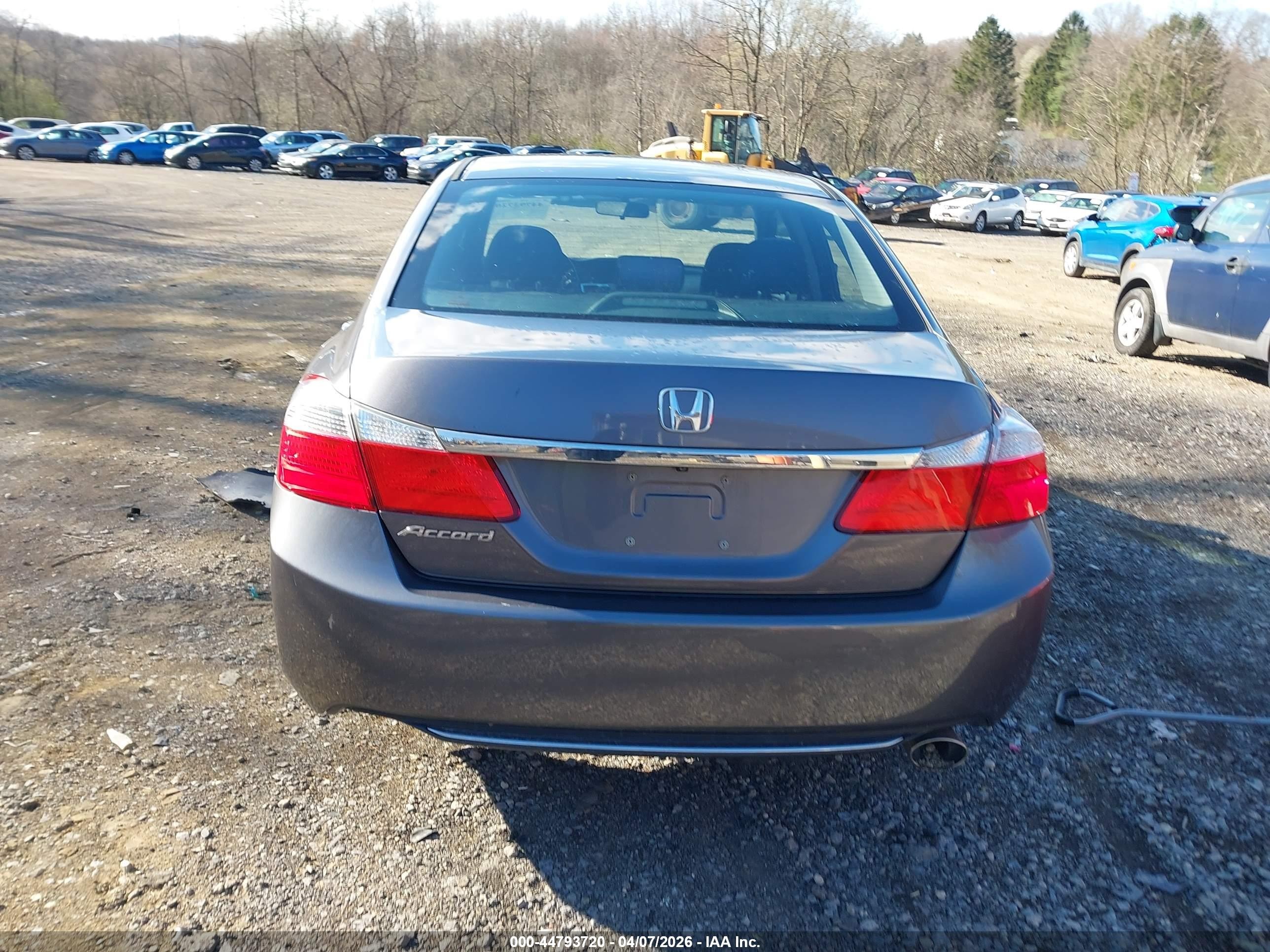 2015 Honda Accord Lx Gray vin: 1HGCR2F30FA197319