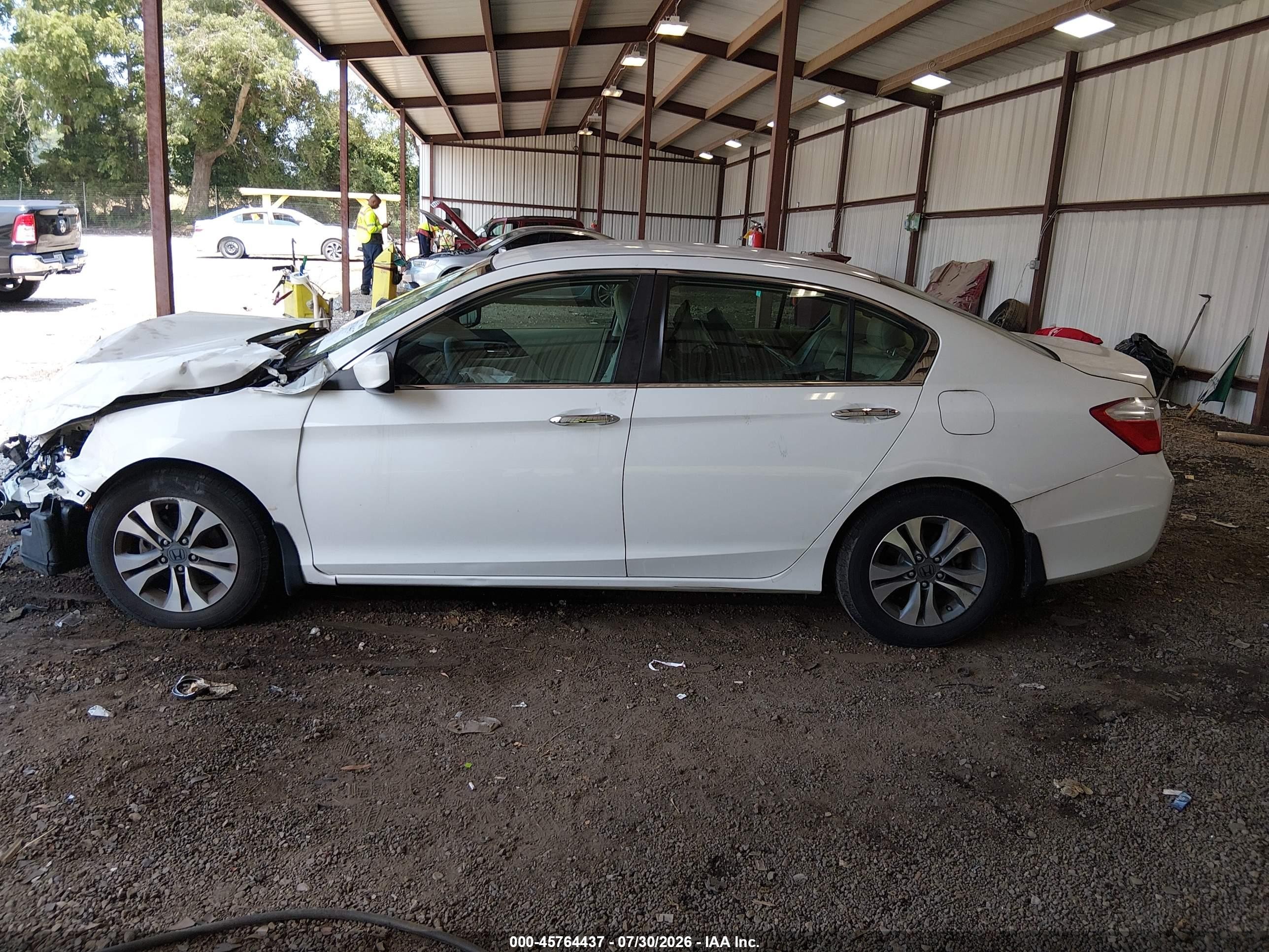 2015 Honda Accord Lx White vin: 1HGCR2F30FA204642