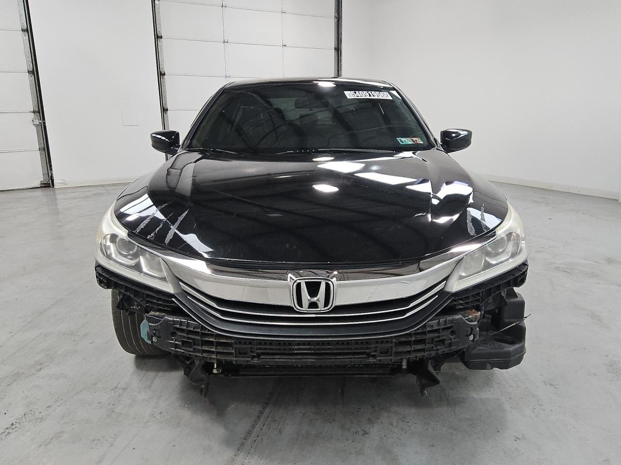 2016 Honda Accord Lx Черный vin: 1HGCR2F30GA098405 Damage: Hood, Multiple Scratches Heavy, 3