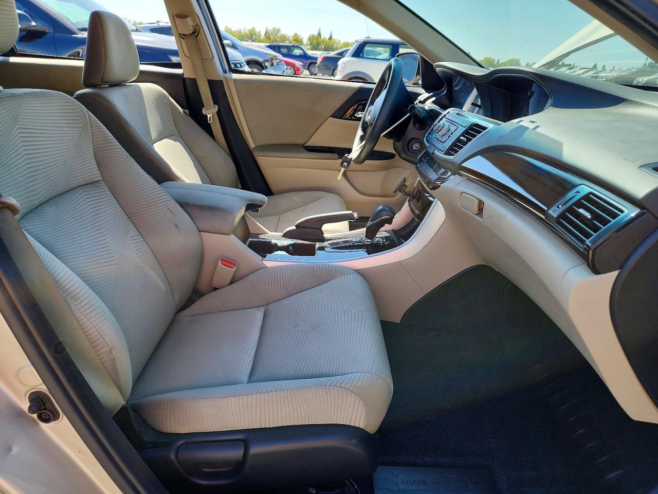 2017 Honda Accord Lx Золотой vin: 1HGCR2F30HA110618