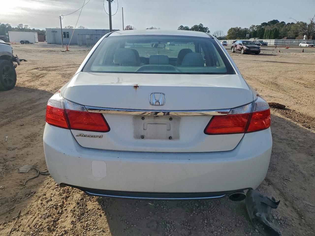 2013 Honda Accord Lx White vin: 1HGCR2F31DA011395