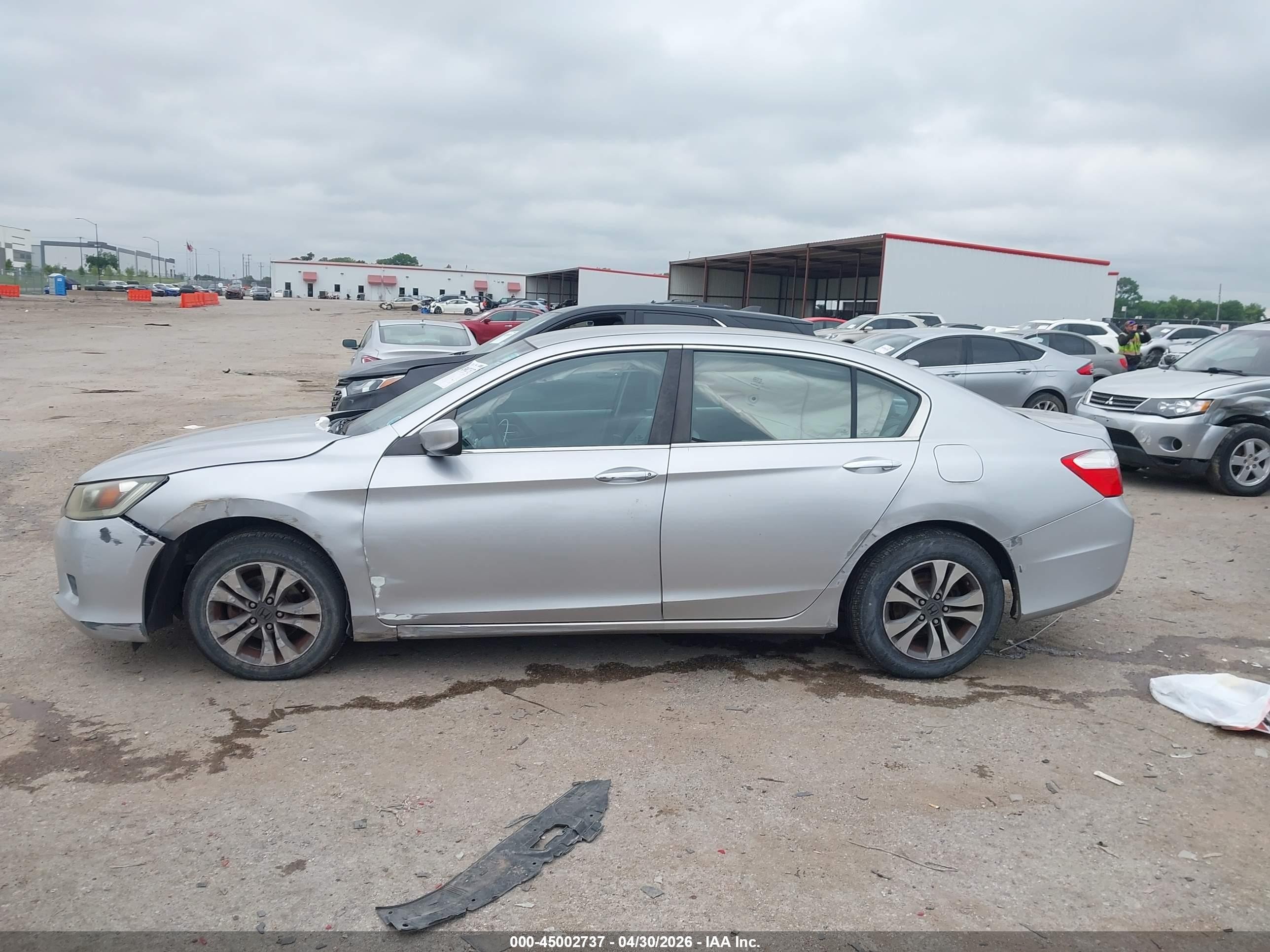 2013 Honda Accord Lx Silver vin: 1HGCR2F31DA022834