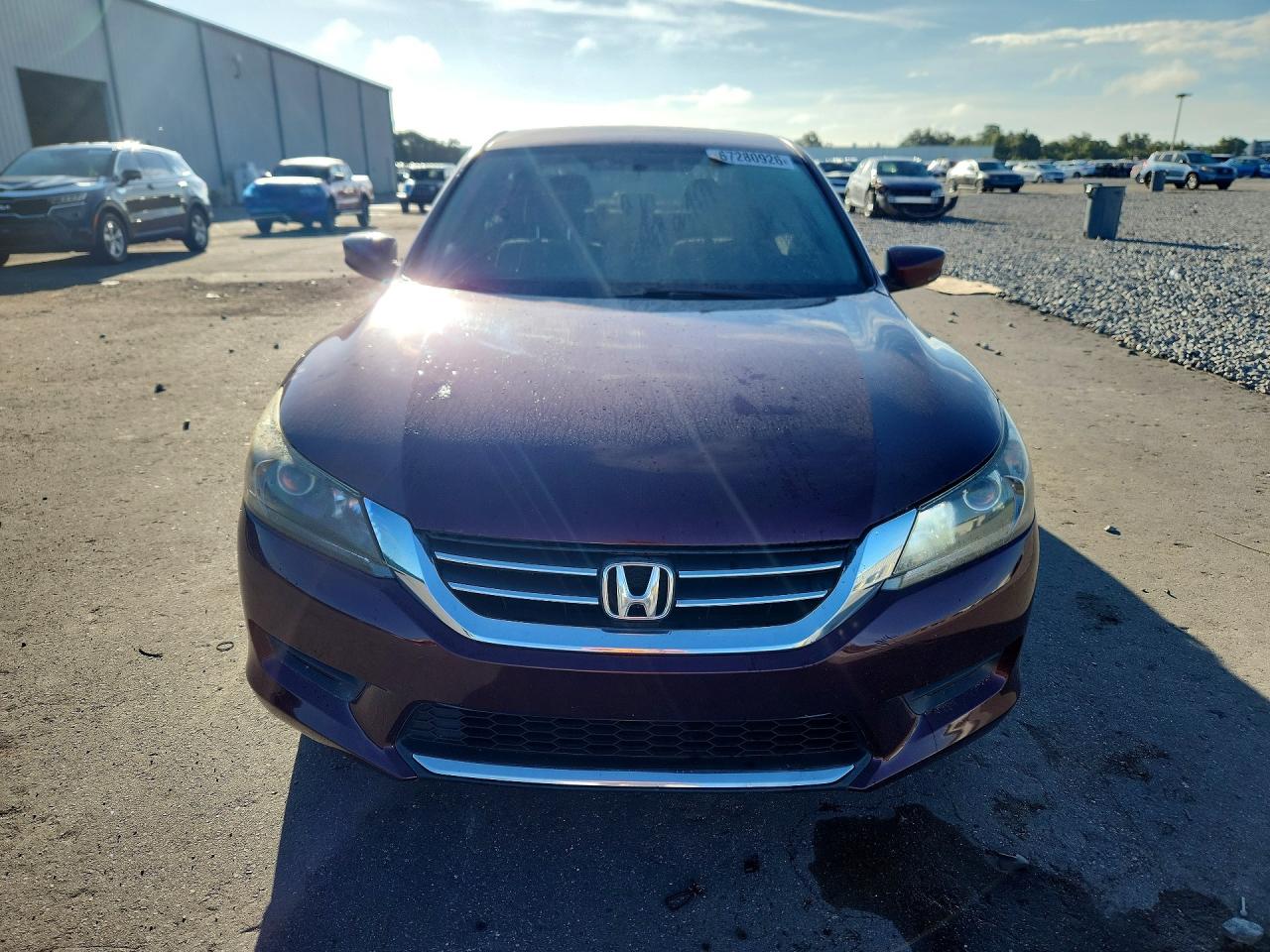 2013 Honda Accord Lx Burgundy vin: 1HGCR2F31DA045403