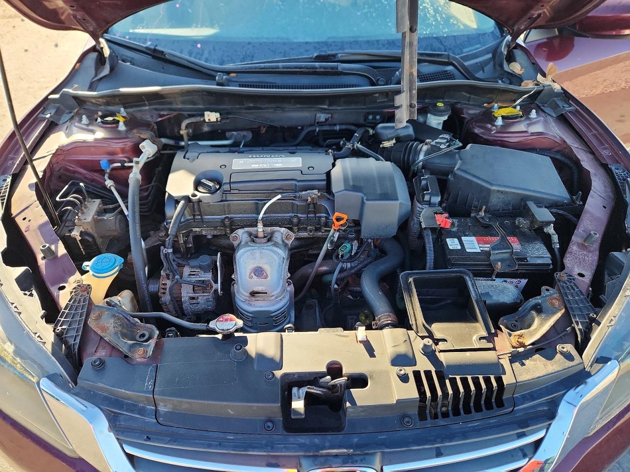 2013 Honda Accord Lx Burgundy vin: 1HGCR2F31DA045403