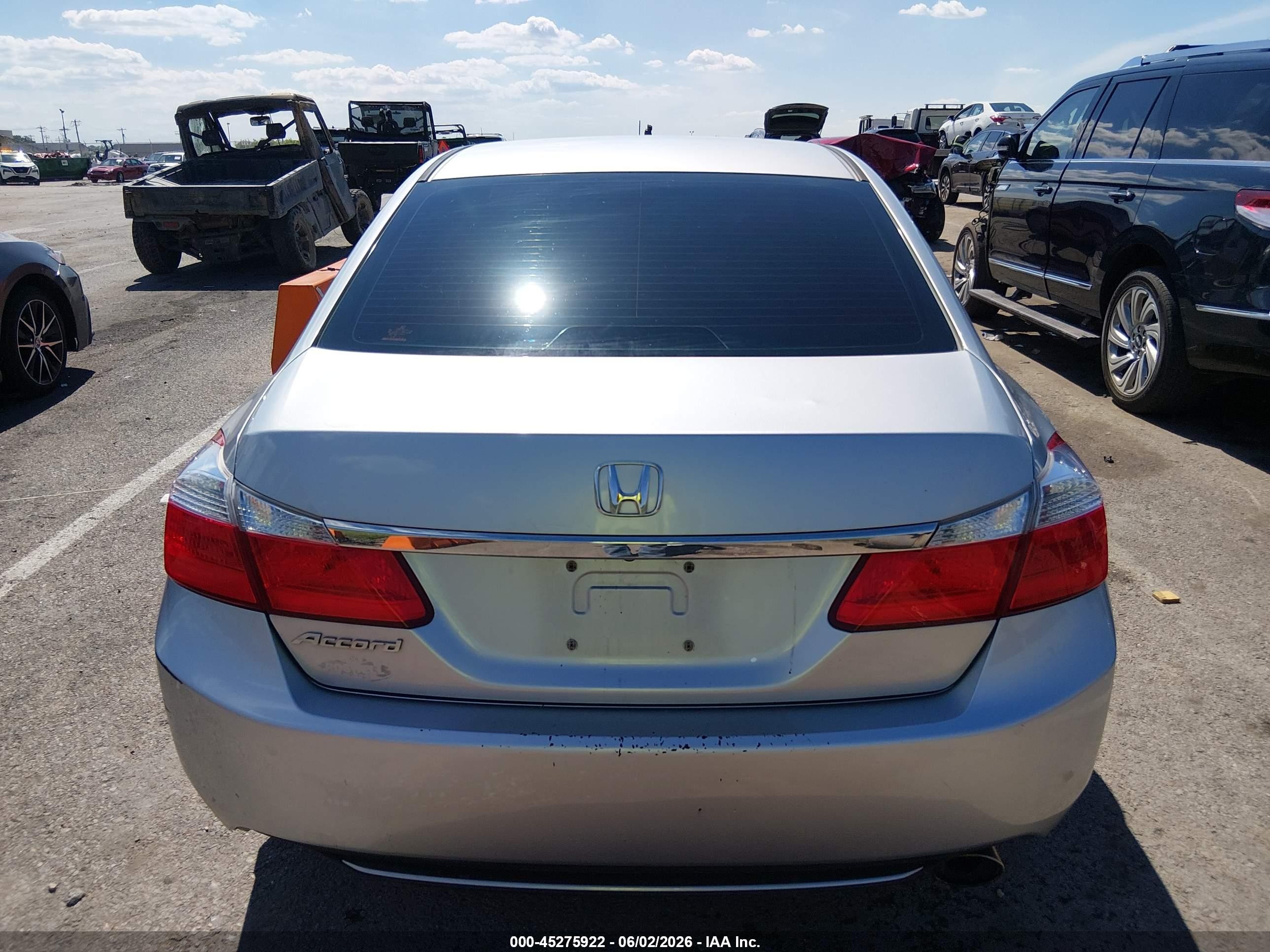 2013 Honda Accord Lx Silver vin: 1HGCR2F31DA061505