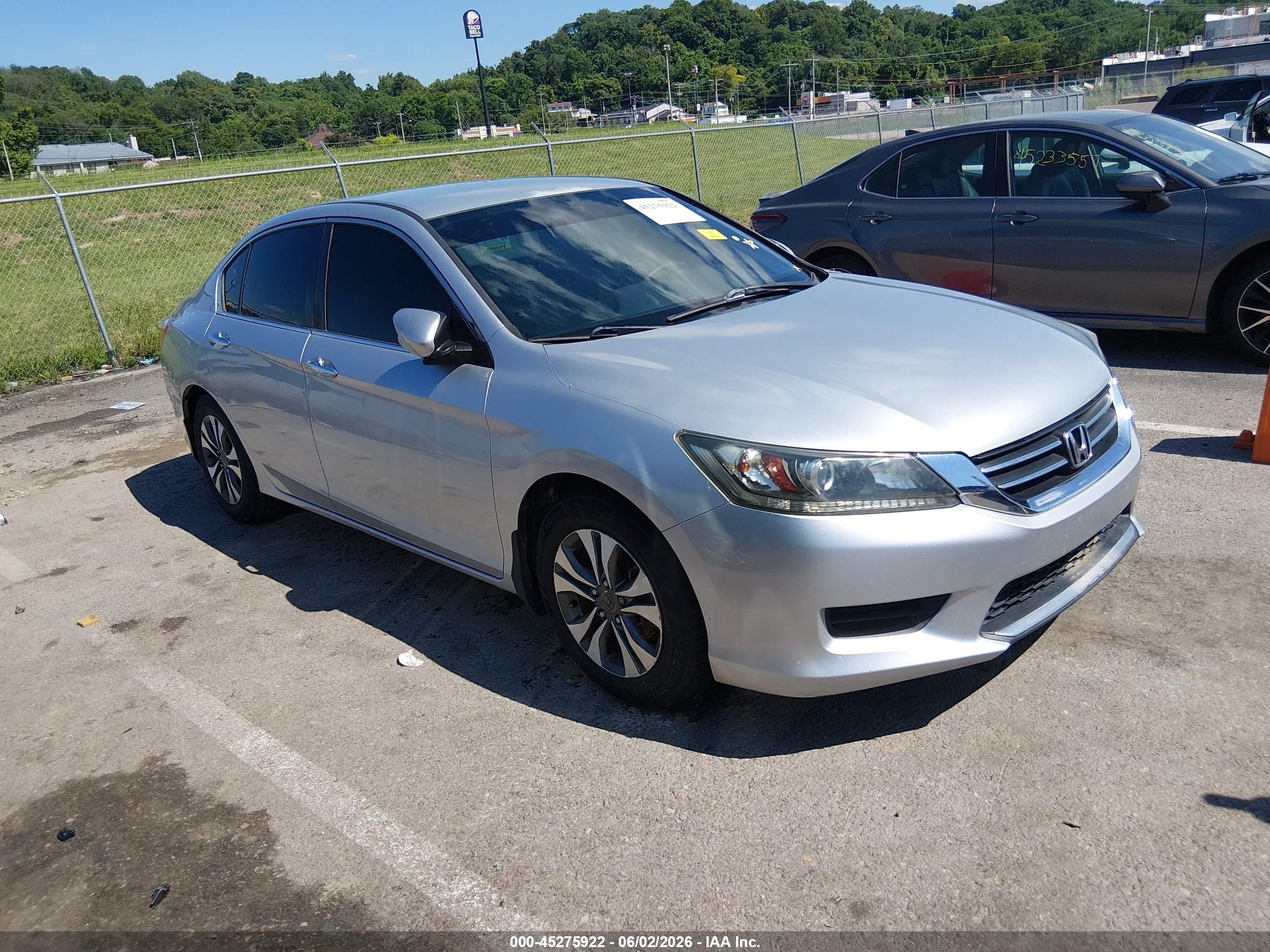 2013 Honda Accord Lx Silver vin: 1HGCR2F31DA061505