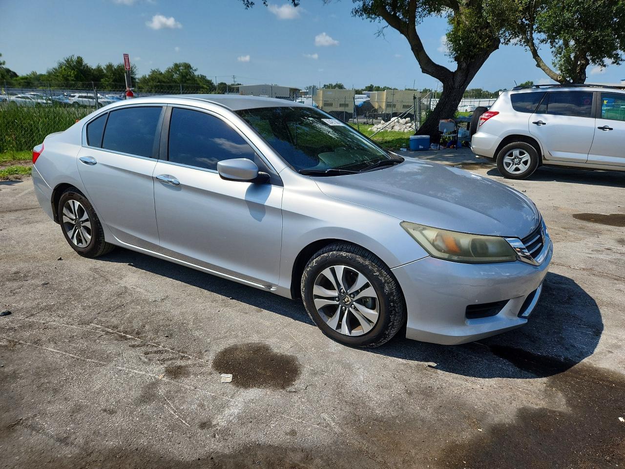 2013 Honda Accord Lx Silver vin: 1HGCR2F31DA074741