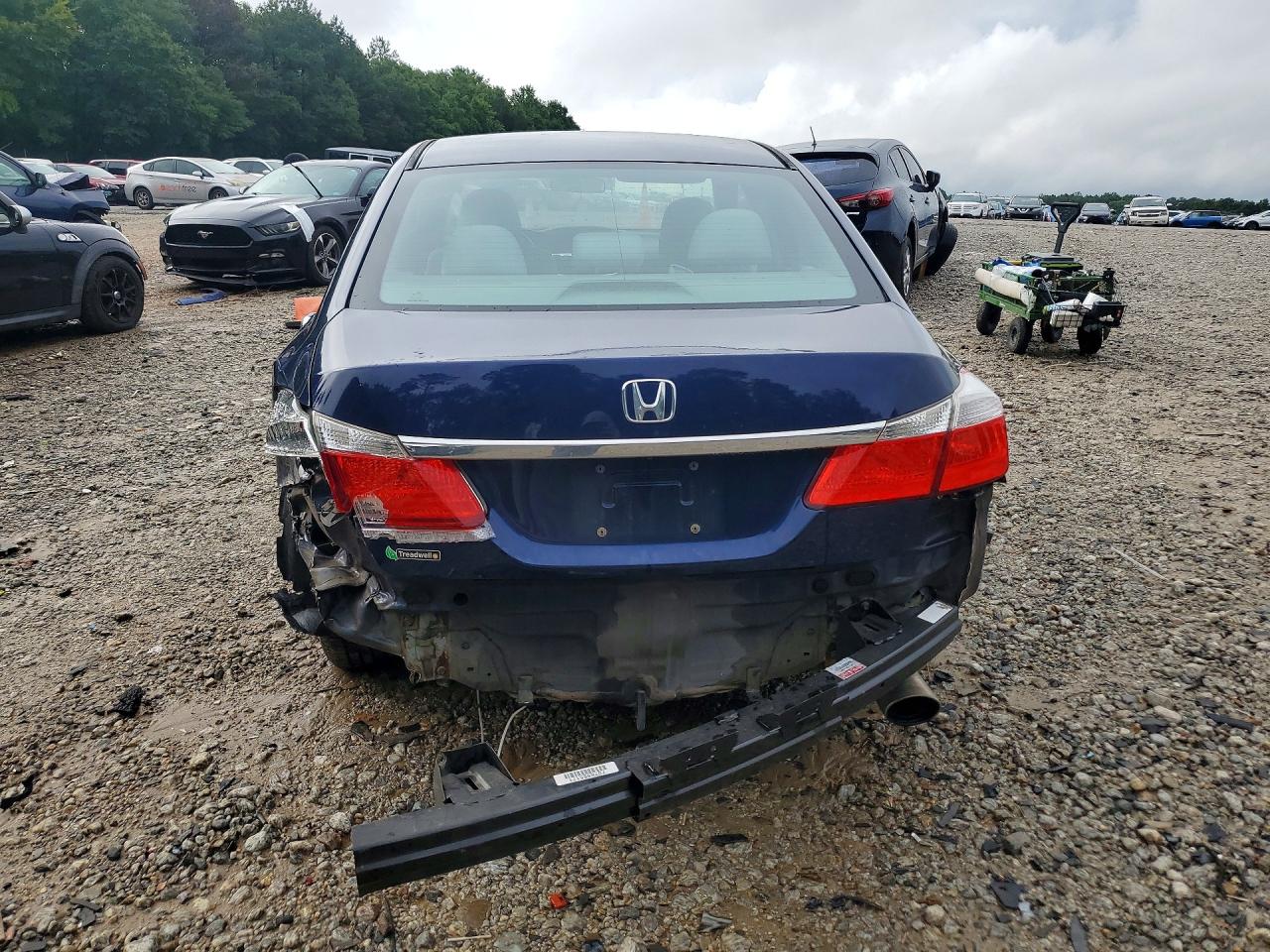 2013 Honda Accord Lx Blue vin: 1HGCR2F31DA074769