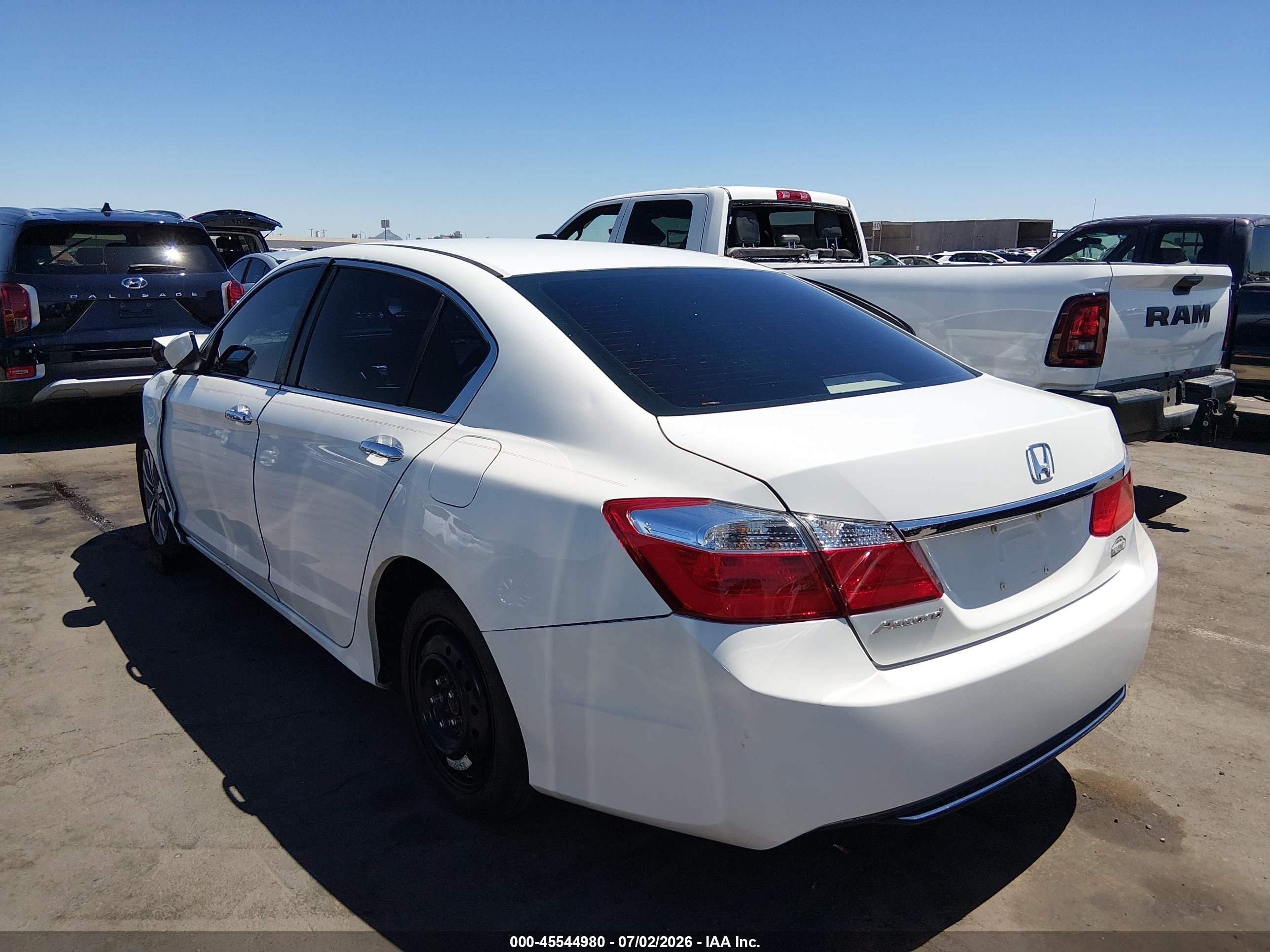 2013 Honda Accord Lx White vin: 1HGCR2F31DA084105