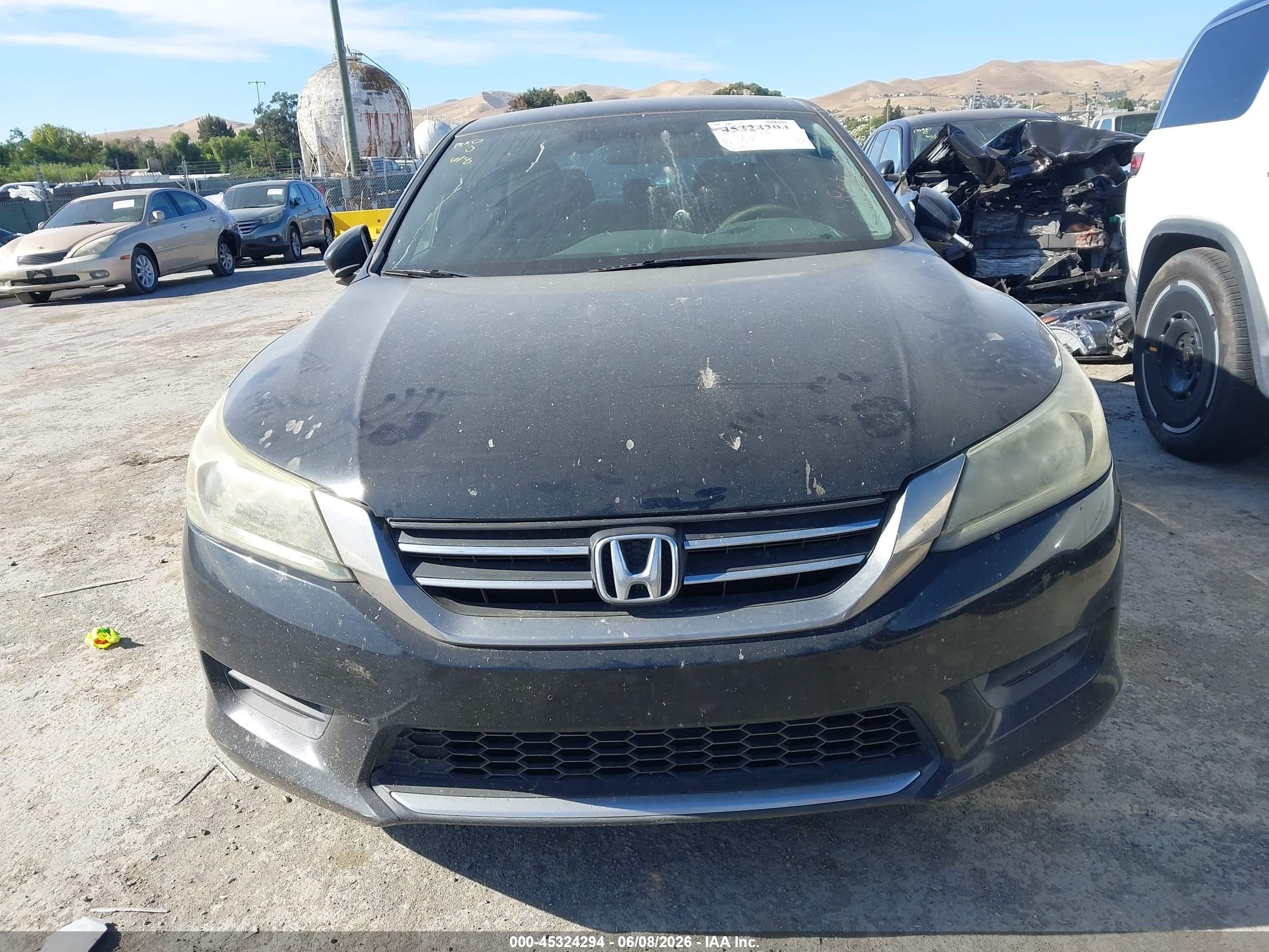 2013 Honda Accord Lx Черный vin: 1HGCR2F31DA100741