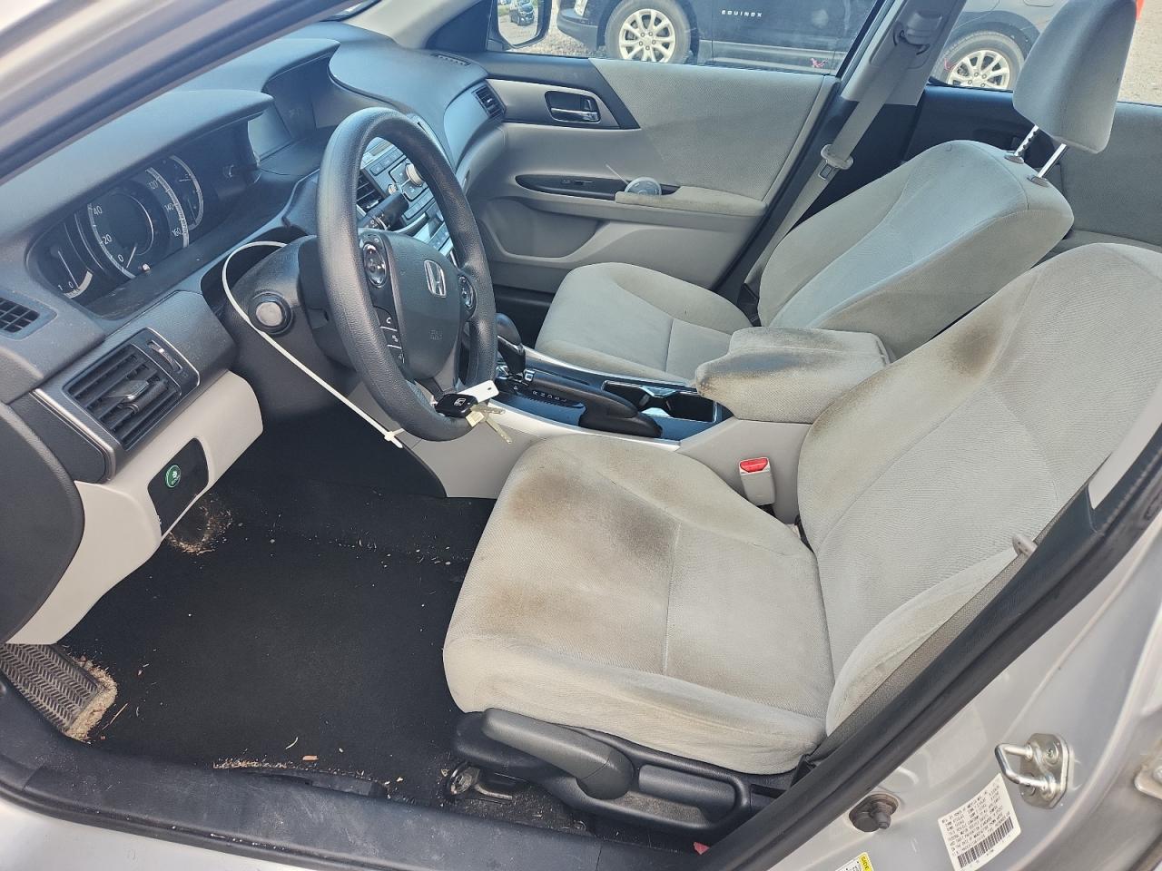 2013 Honda Accord Lx Silver vin: 1HGCR2F31DA104109