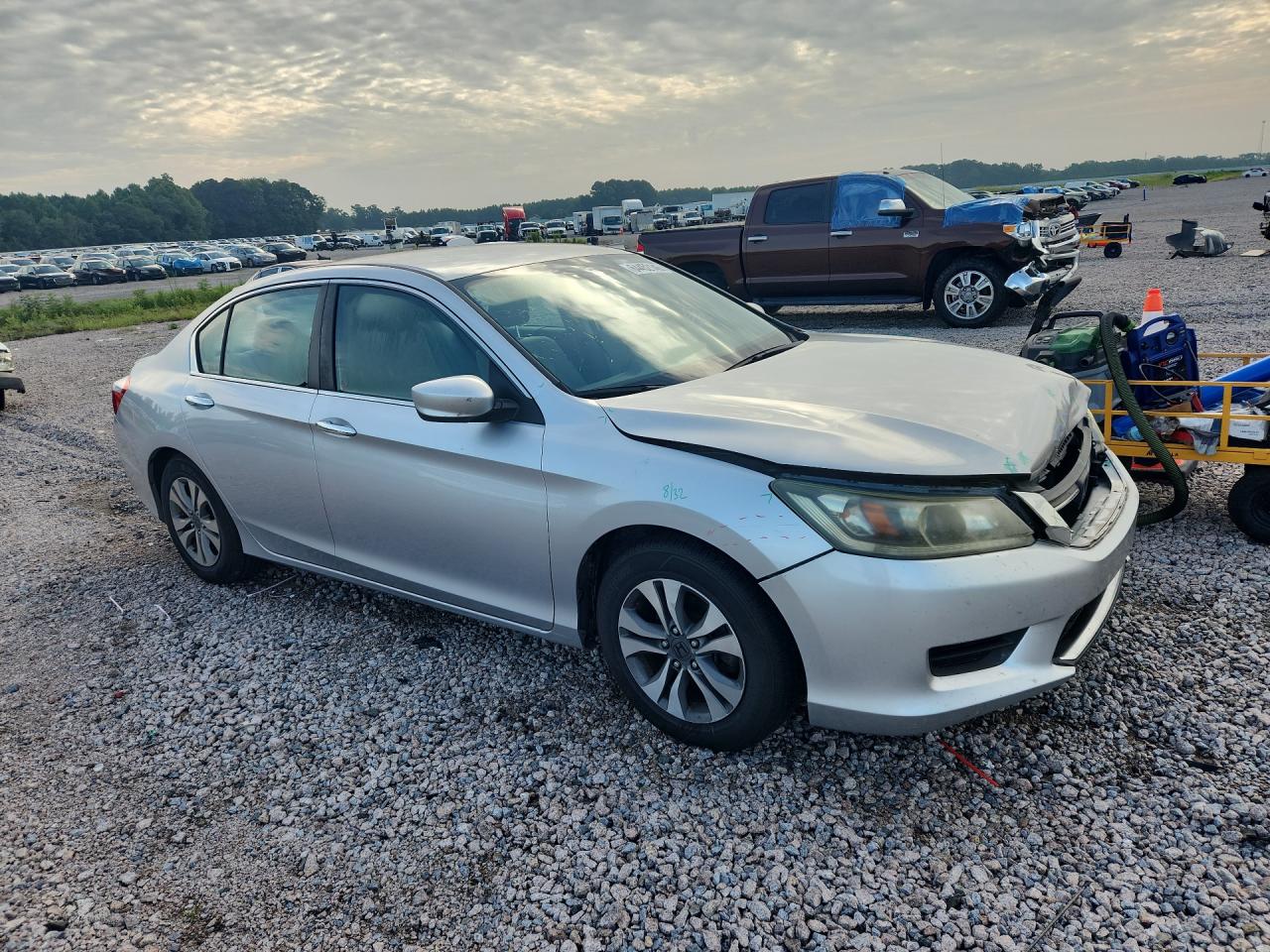 2013 Honda Accord Lx Silver vin: 1HGCR2F31DA104109