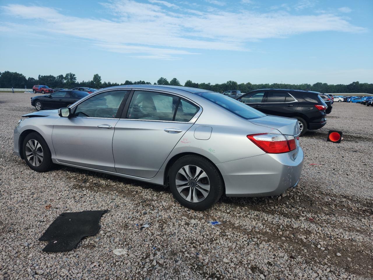 2013 Honda Accord Lx Silver vin: 1HGCR2F31DA104109