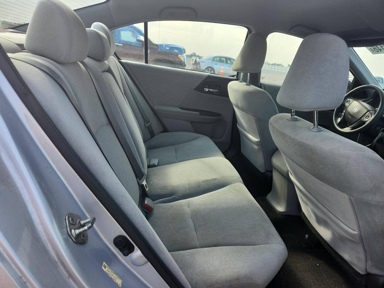 2013 Honda Accord Lx Silver vin: 1HGCR2F31DA104109