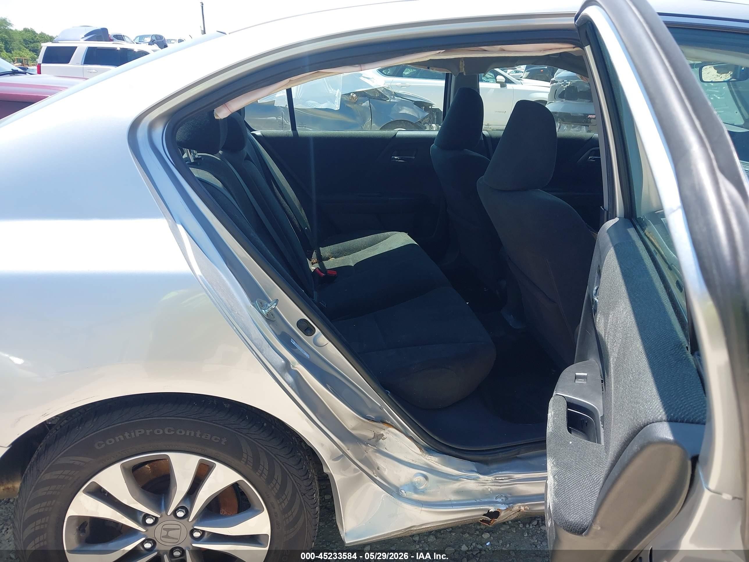2013 Honda Accord Lx Silver vin: 1HGCR2F31DA130855