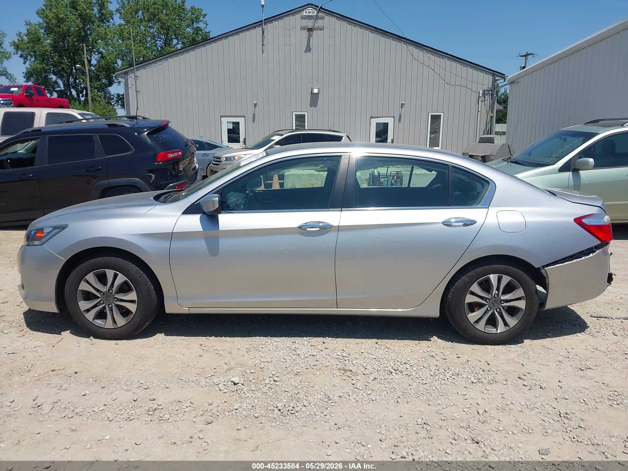 2013 Honda Accord Lx Silver vin: 1HGCR2F31DA130855