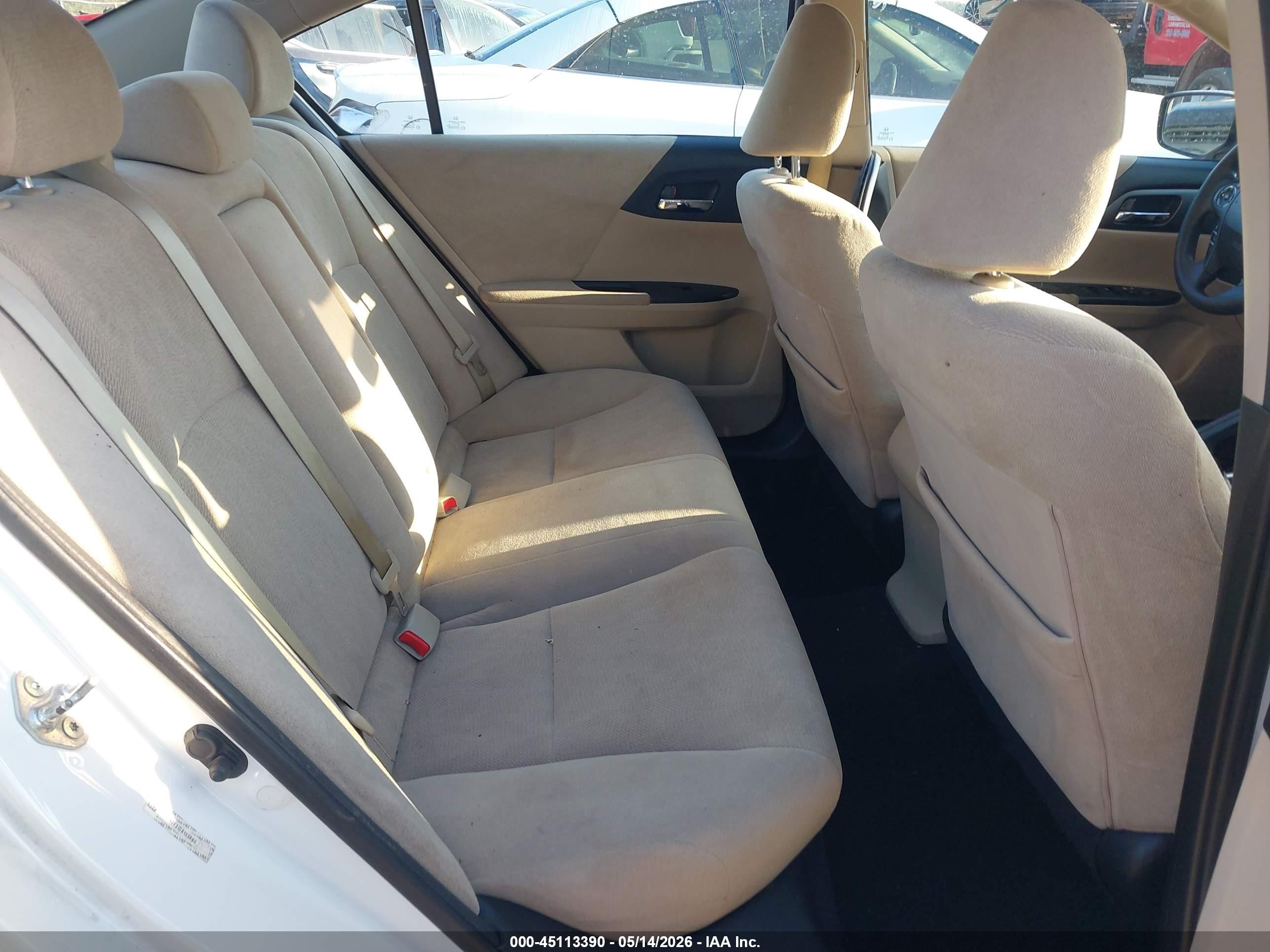 2013 Honda Accord Lx Белый vin: 1HGCR2F31DA133660