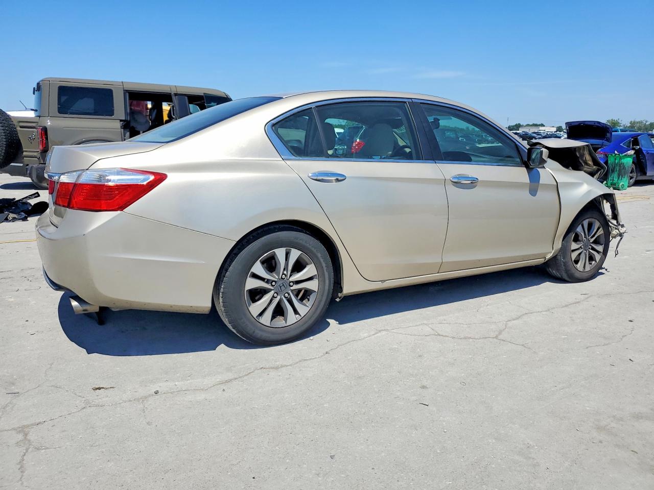 2013 Honda Accord Lx Tan vin: 1HGCR2F31DA145968
