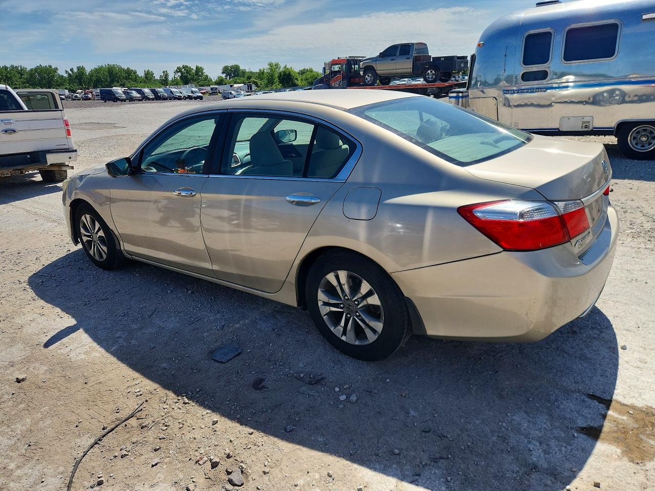 2013 Honda Accord Lx Gold vin: 1HGCR2F31DA147669