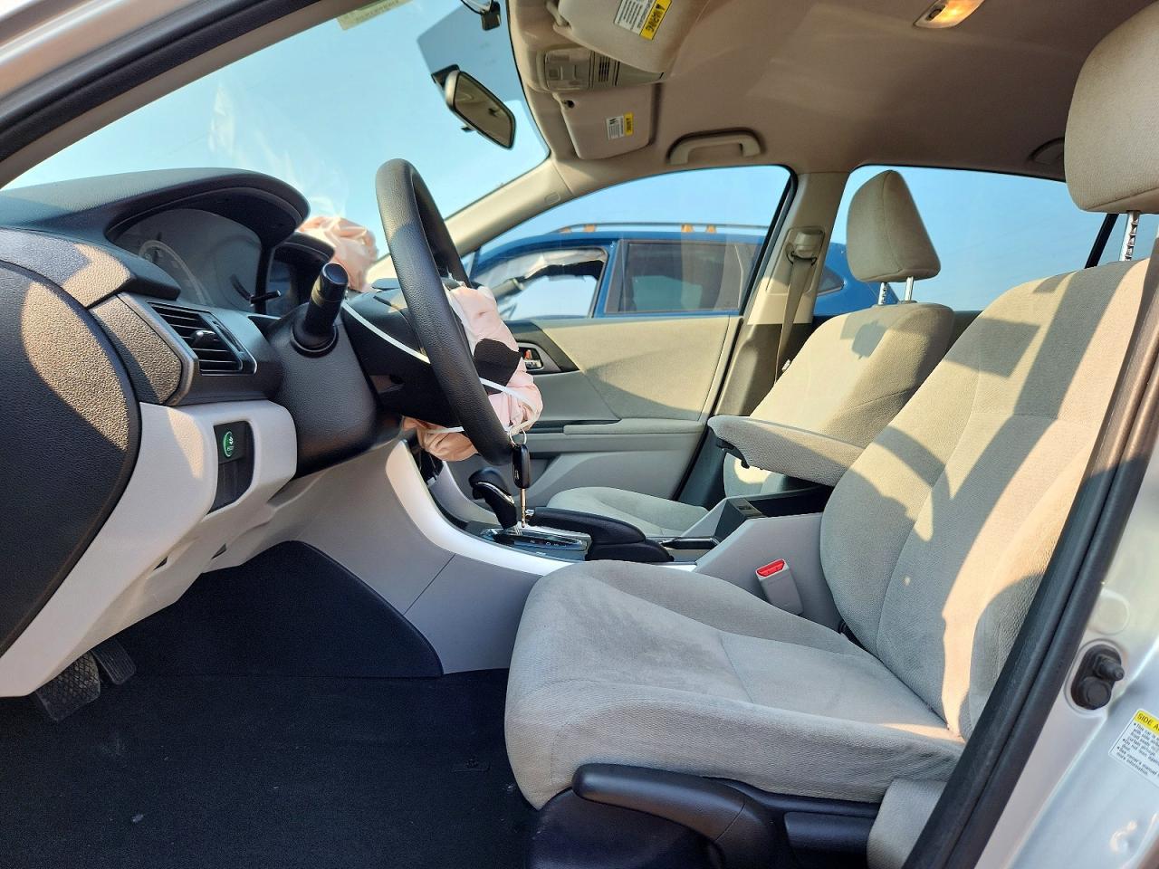 2013 Honda Accord Lx Silver vin: 1HGCR2F31DA166352