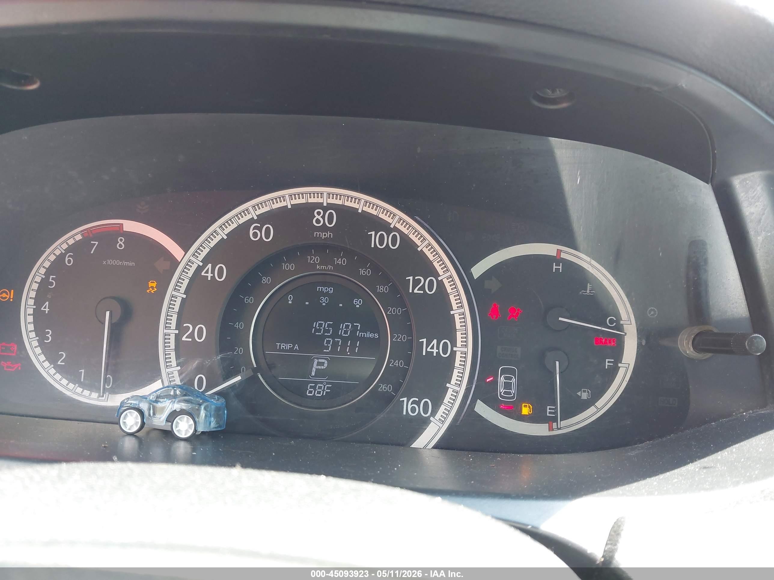 2013 Honda Accord Lx Серебряный vin: 1HGCR2F31DA173527