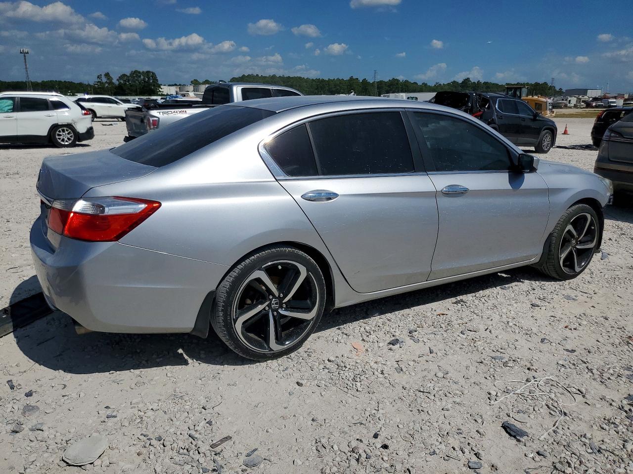 2013 Honda Accord Lx Silver vin: 1HGCR2F31DA183393