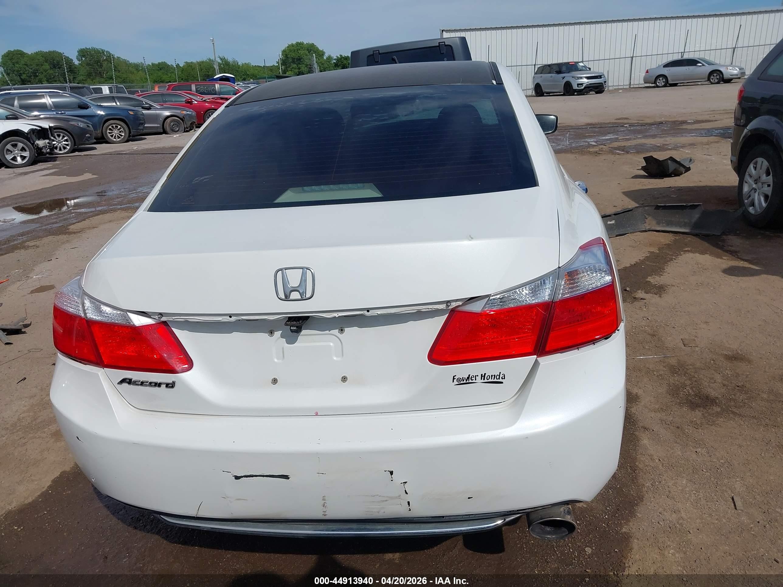 2013 Honda Accord Lx White vin: 1HGCR2F31DA192630