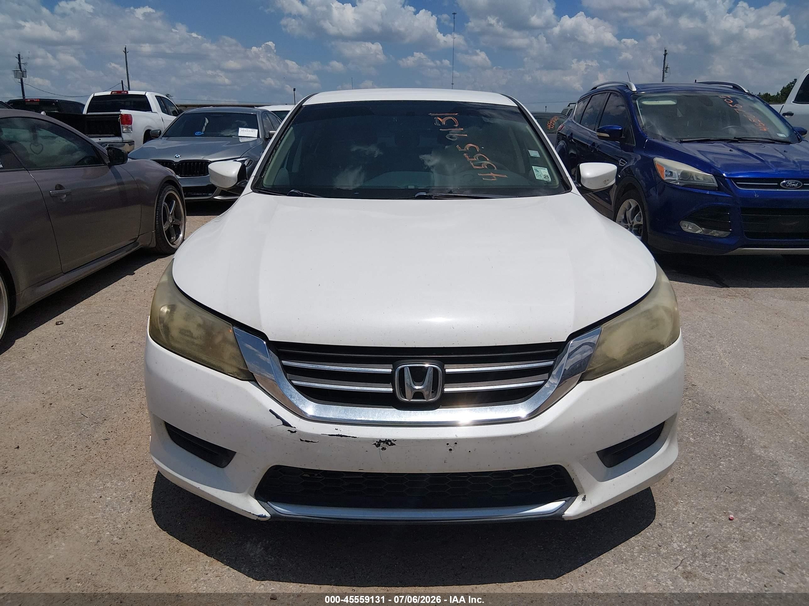 2013 Honda Accord Lx Белый vin: 1HGCR2F31DA194006