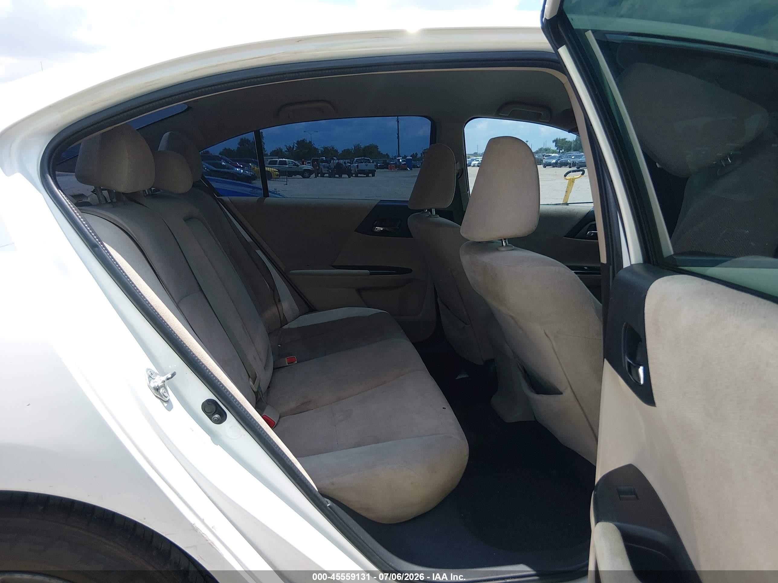 2013 Honda Accord Lx Белый vin: 1HGCR2F31DA194006