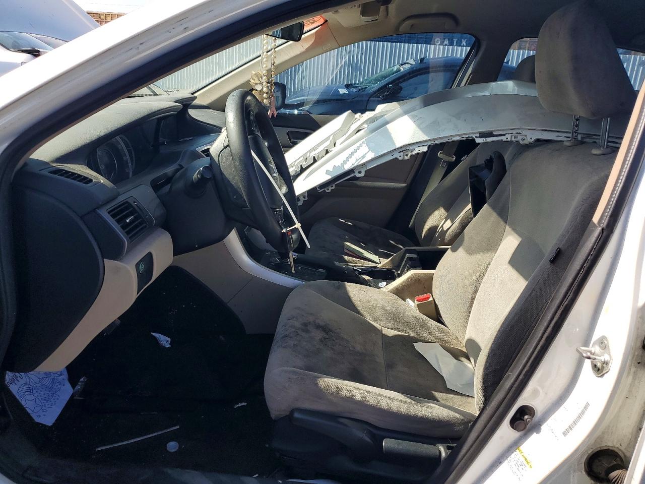 2013 Honda Accord Lx White vin: 1HGCR2F31DA199092