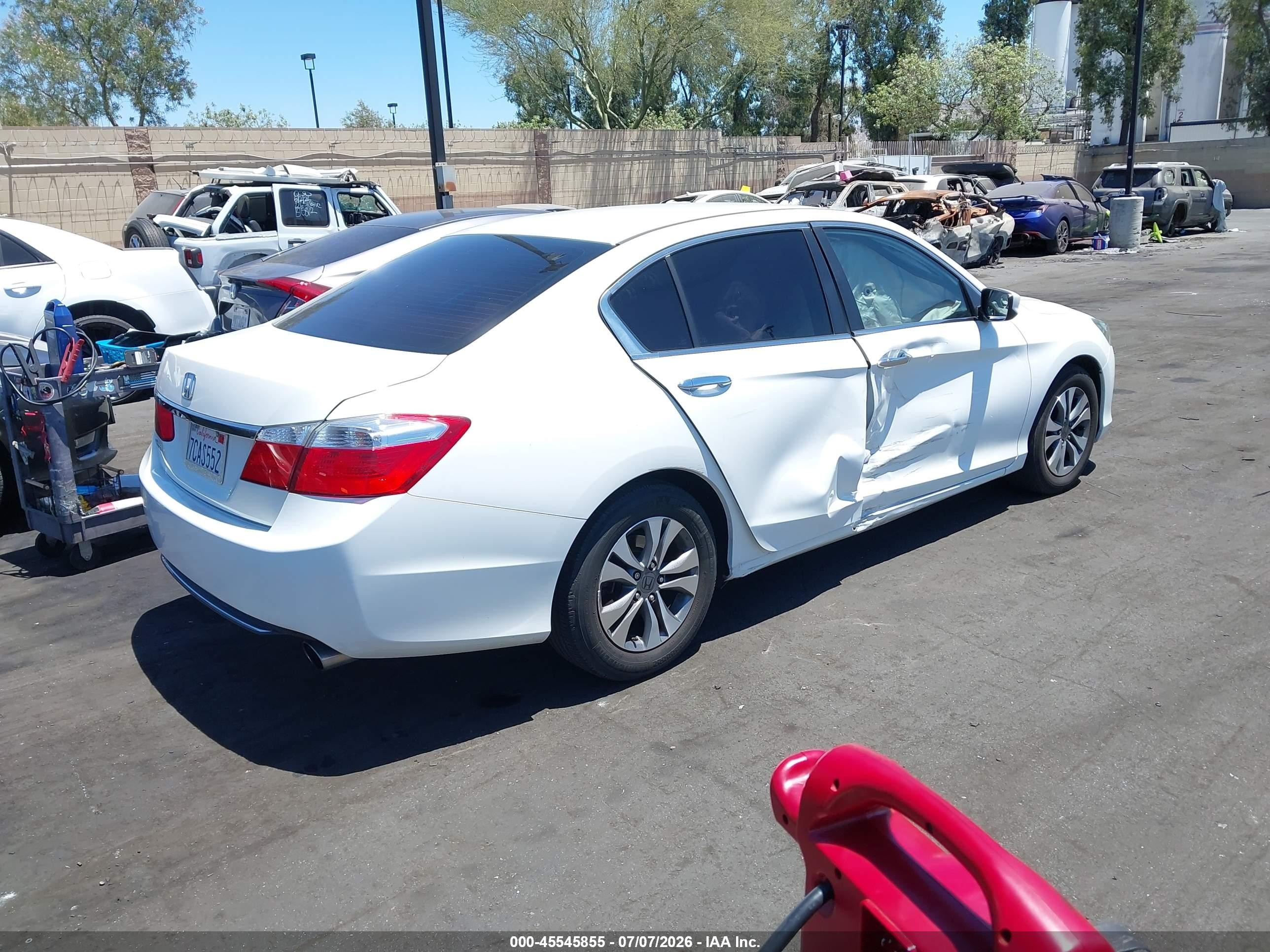 2013 Honda Accord Lx White vin: 1HGCR2F31DA203061
