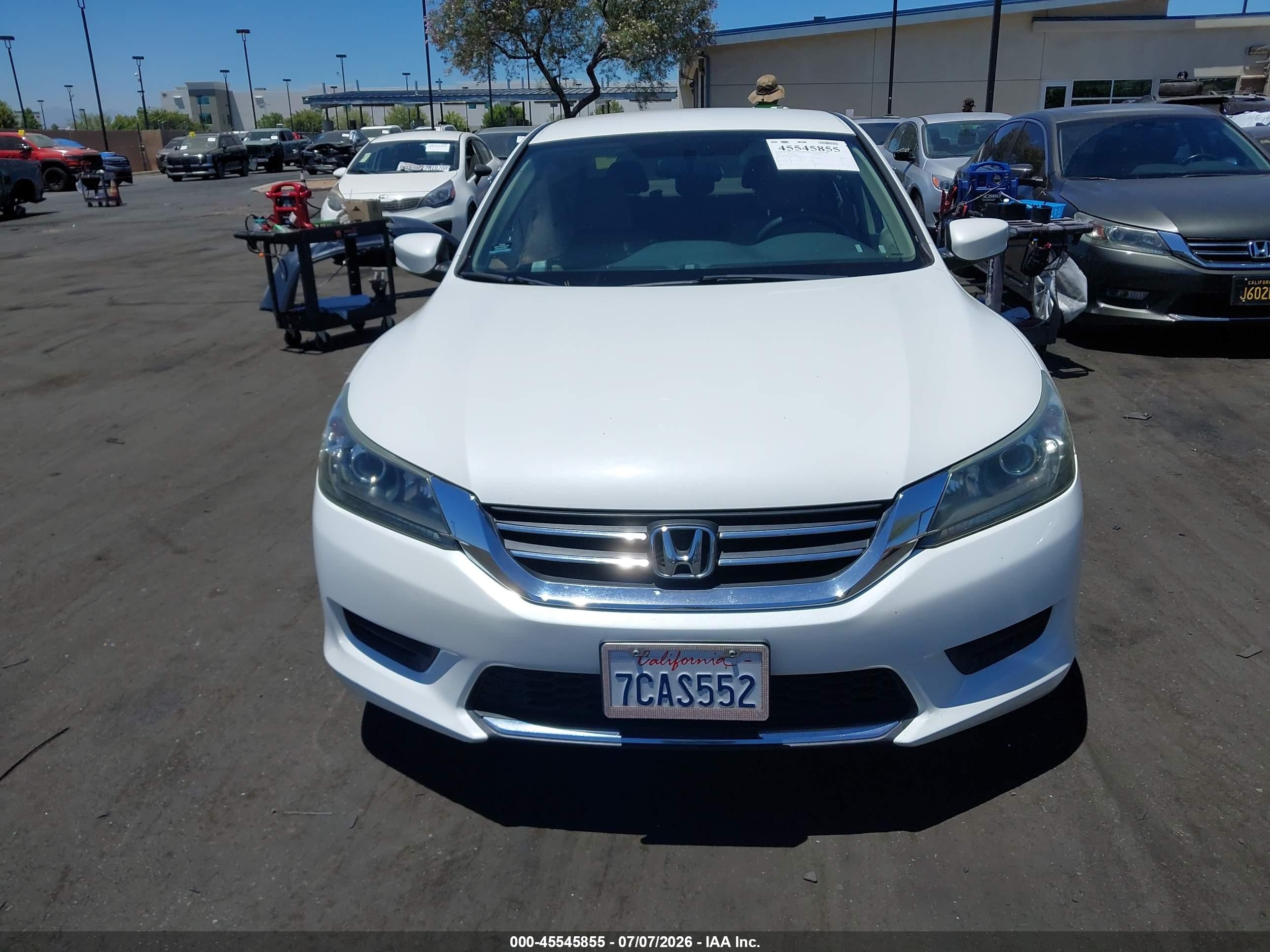 2013 Honda Accord Lx White vin: 1HGCR2F31DA203061