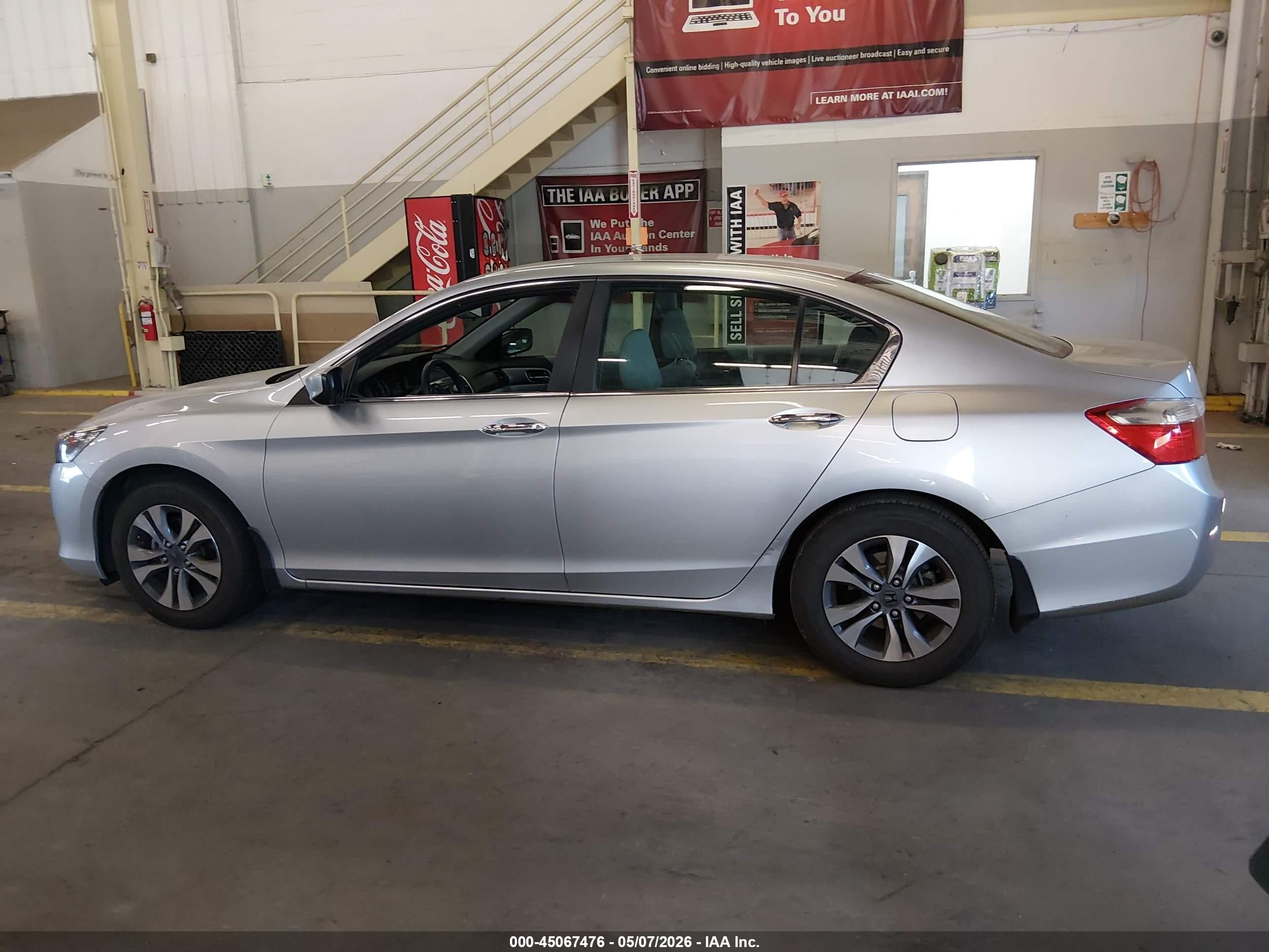 2013 Honda Accord Lx Silver vin: 1HGCR2F31DA210799