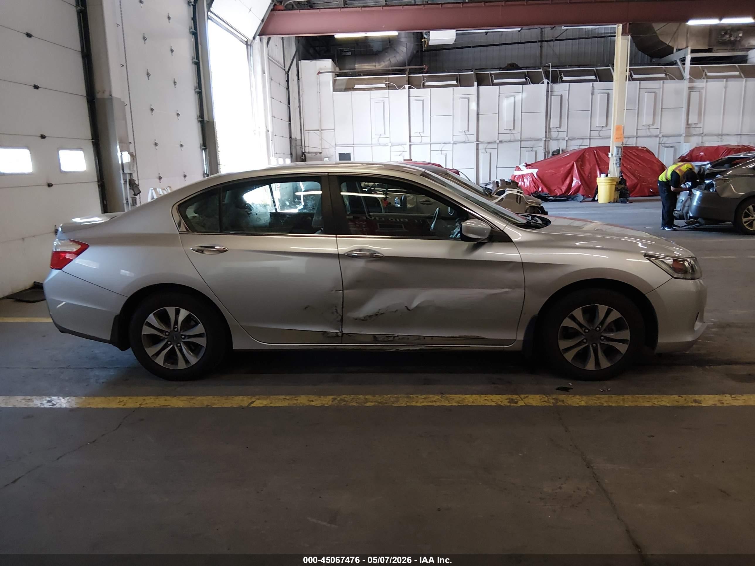 2013 Honda Accord Lx Silver vin: 1HGCR2F31DA210799