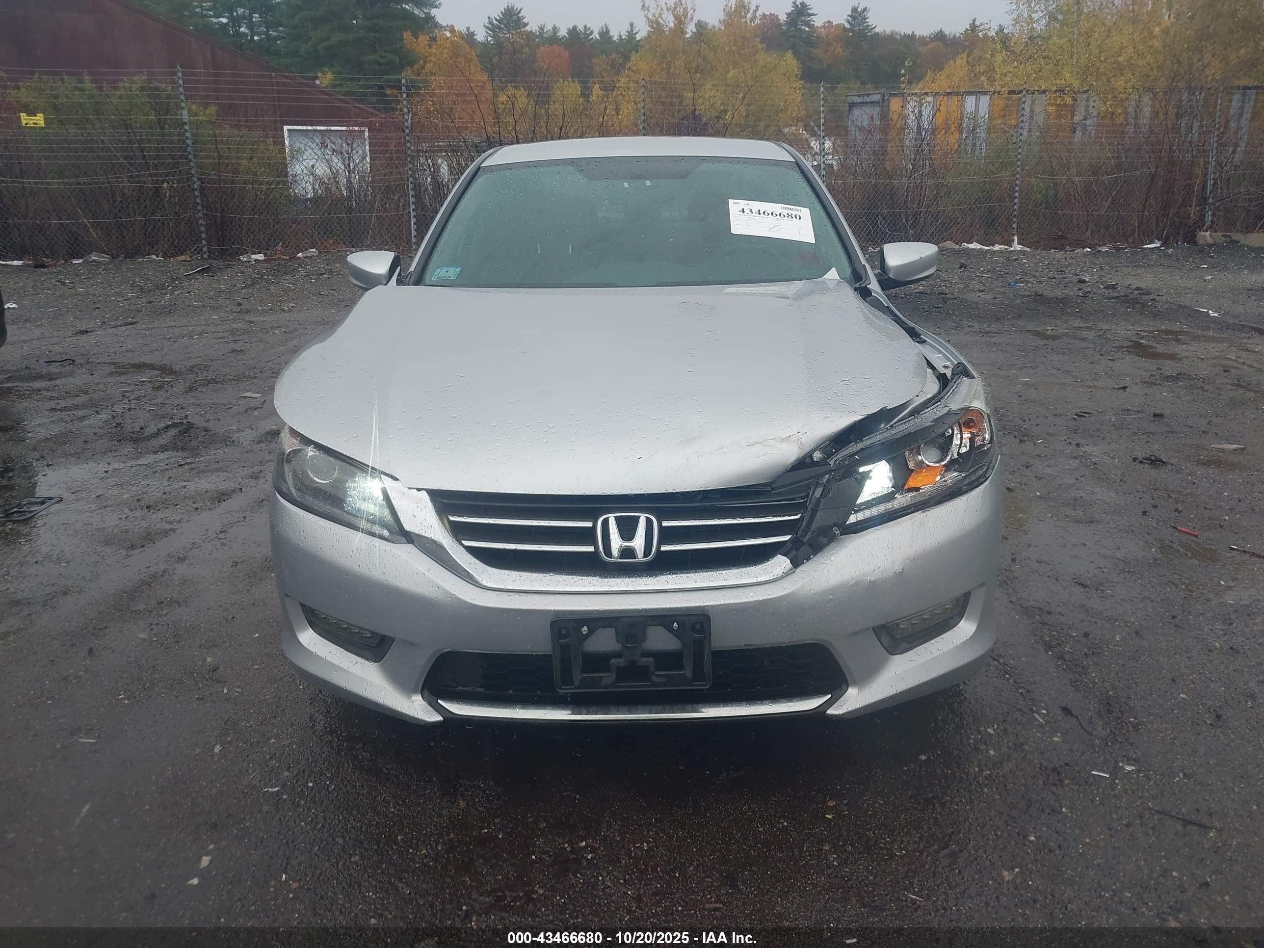 2014 Honda Accord Lx Silver vin: 1HGCR2F31EA266355