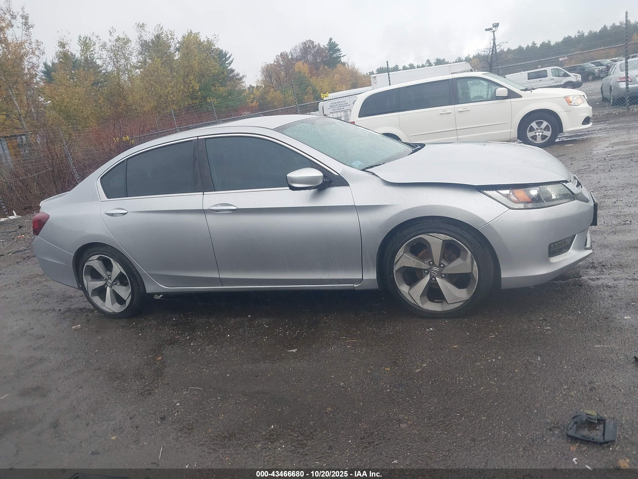 2014 Honda Accord Lx Silver vin: 1HGCR2F31EA266355
