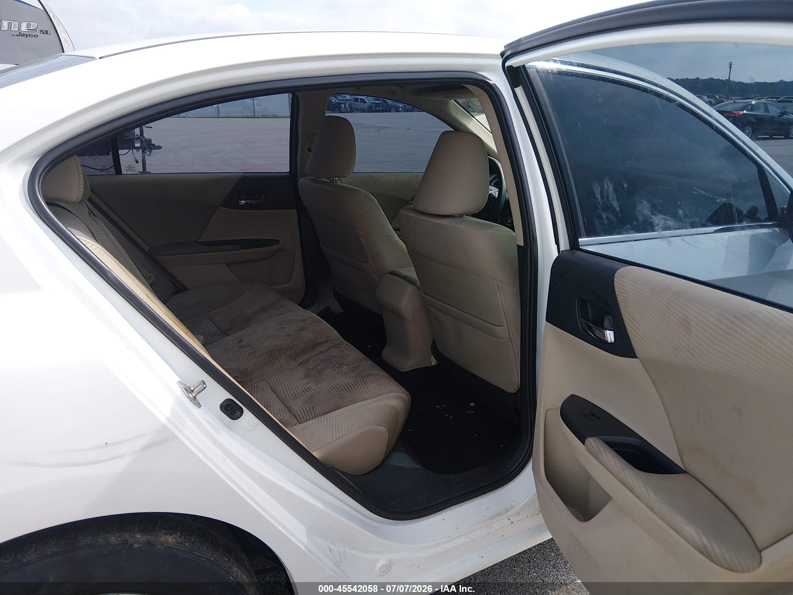 2015 Honda Accord Lx Белый vin: 1HGCR2F31FA026272