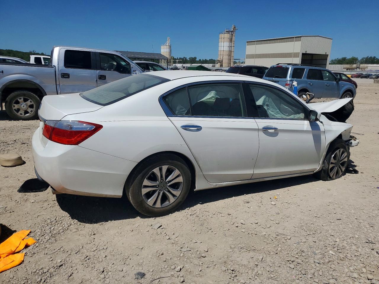 2015 Honda Accord Lx White vin: 1HGCR2F31FA036283