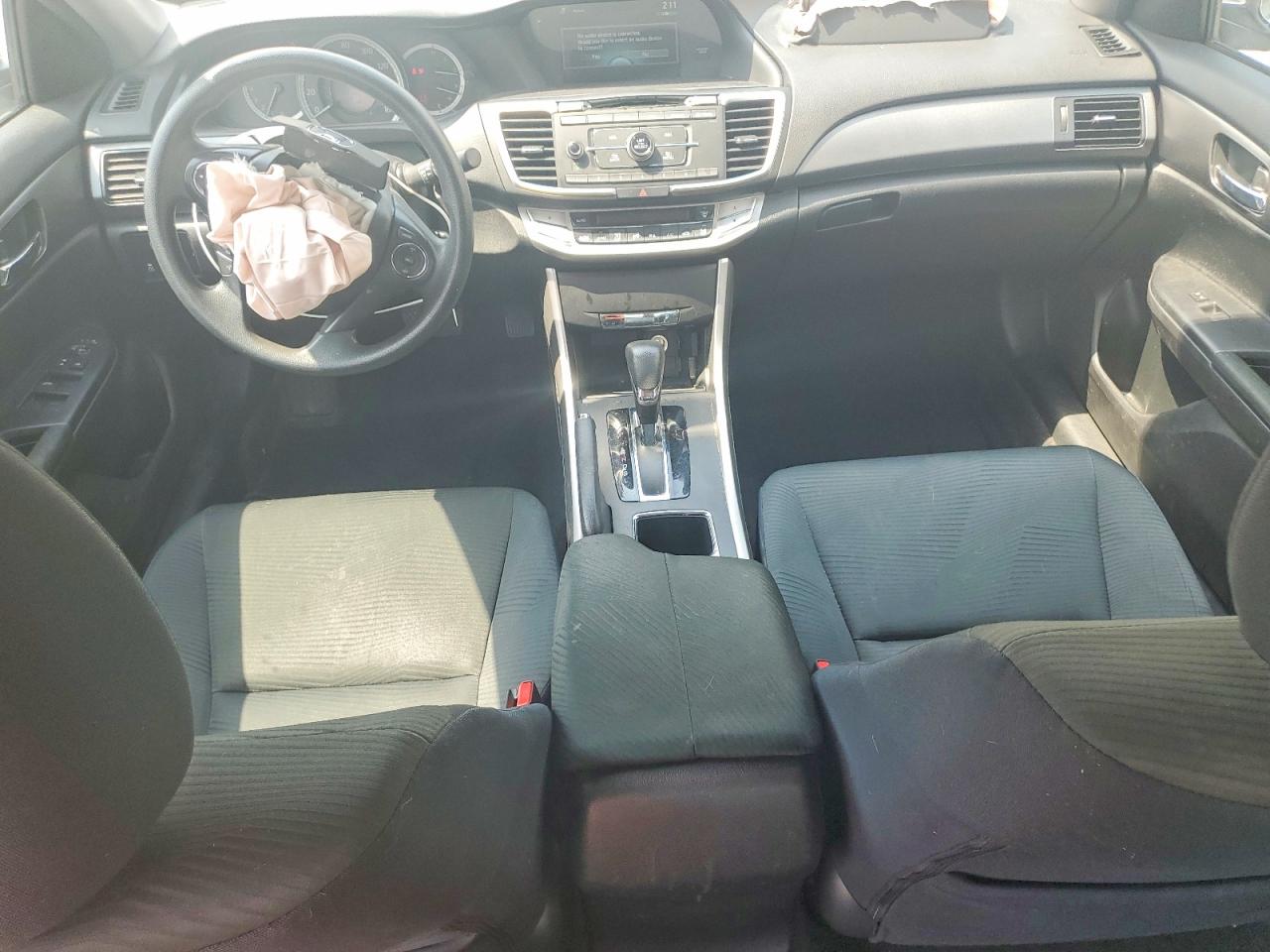 2015 Honda Accord Lx Серебряный vin: 1HGCR2F31FA069350