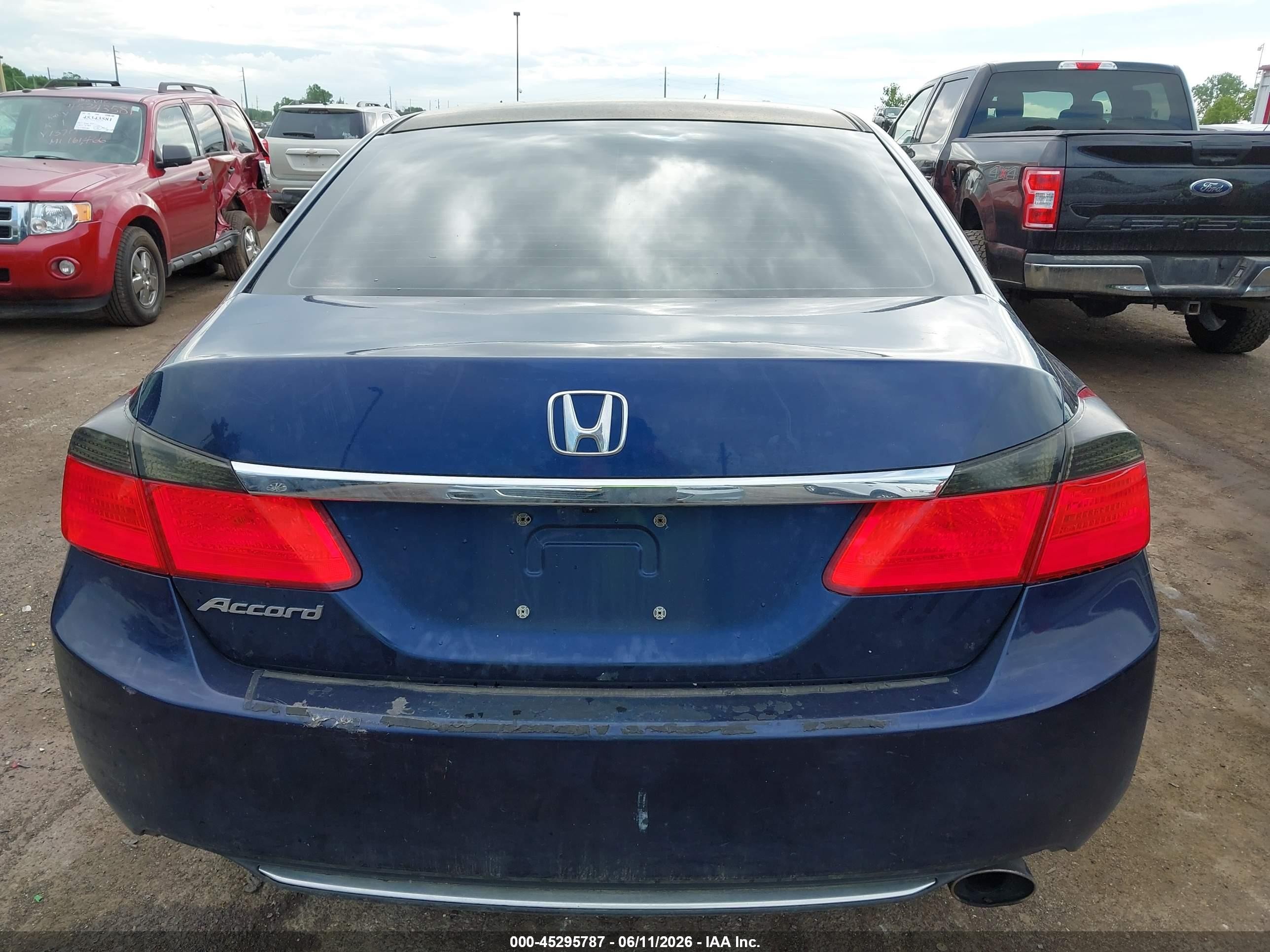 2015 Honda Accord Lx Blue vin: 1HGCR2F31FA119115