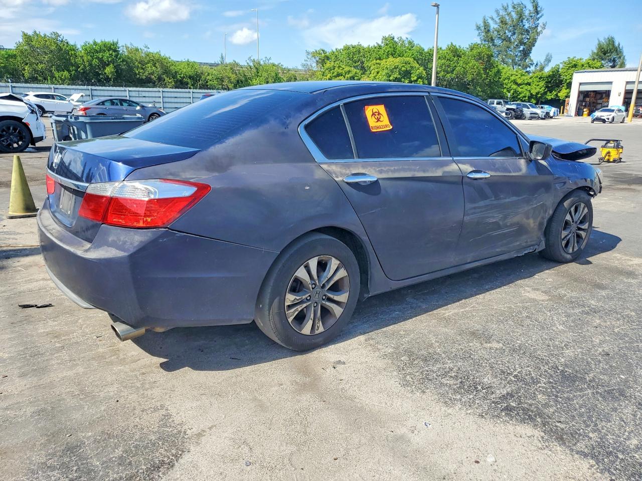 2015 Honda Accord Lx Blue vin: 1HGCR2F31FA130177