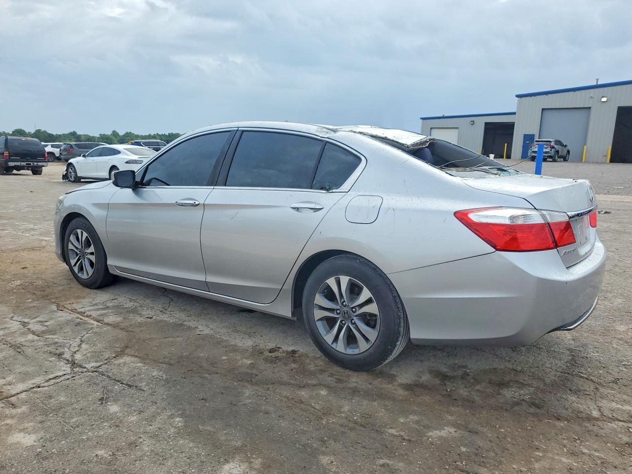 2015 Honda Accord Lx Серебряный vin: 1HGCR2F31FA137159