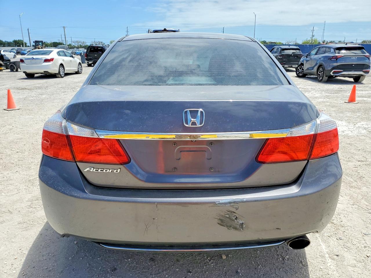 2015 Honda Accord Lx Gray vin: 1HGCR2F31FA139767